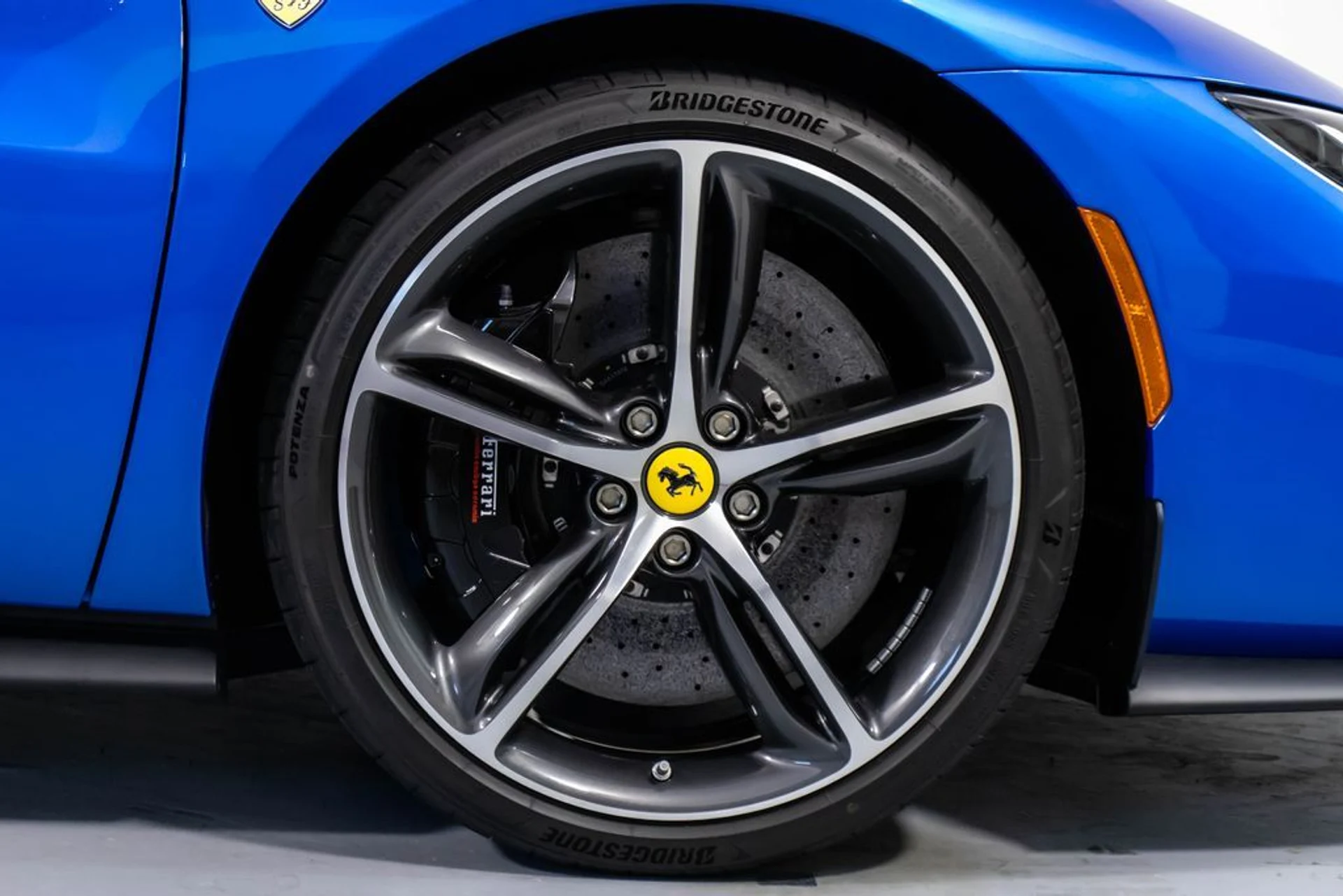 mph058_3512155413_94b5c33e7717f35750c0422316a93e9ax_a2d7d51f01