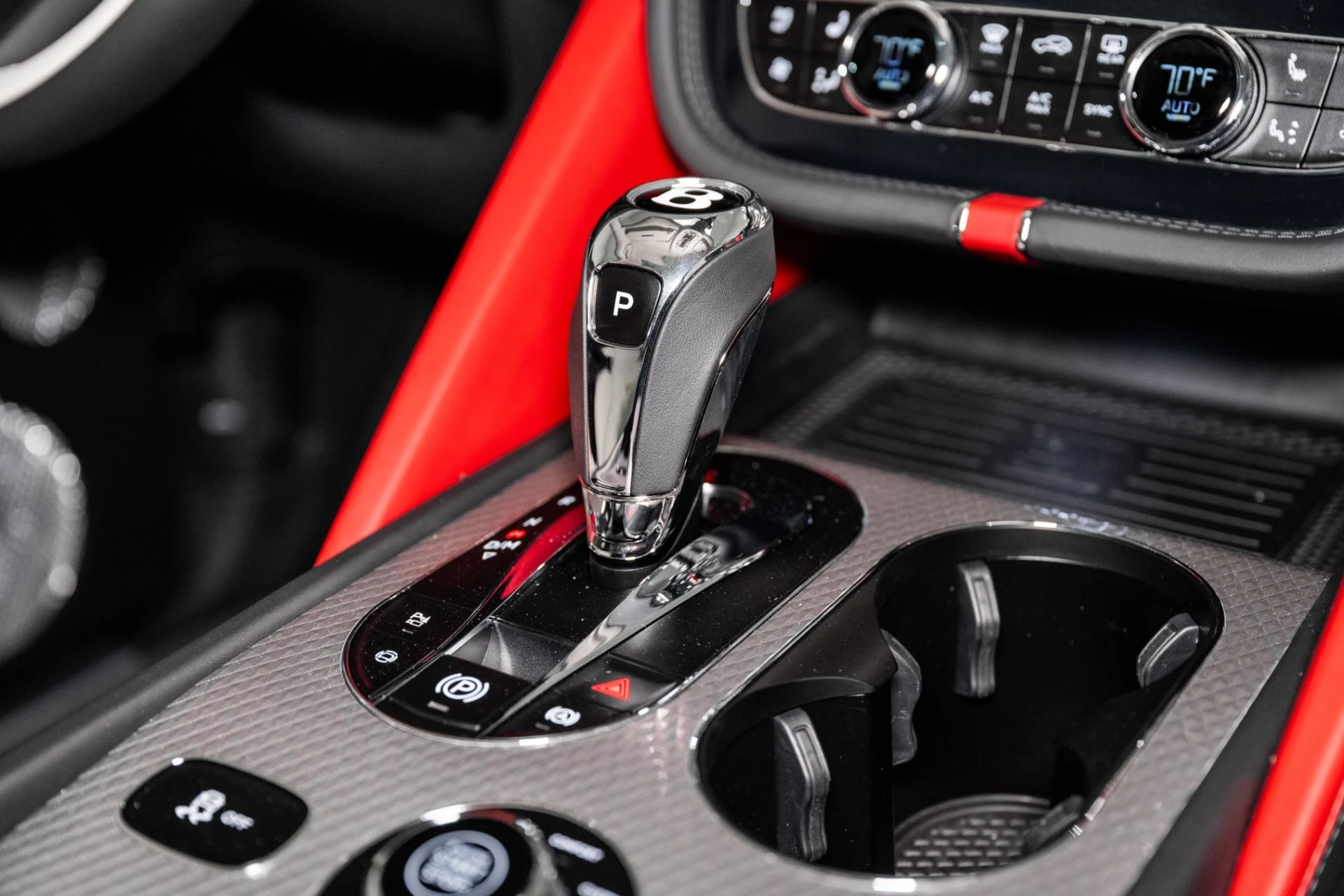 mph058_3520870170_Used_2025_Bentley_Bentayga_EWB_Mulliner_V8_1748092723_41bea95c4b