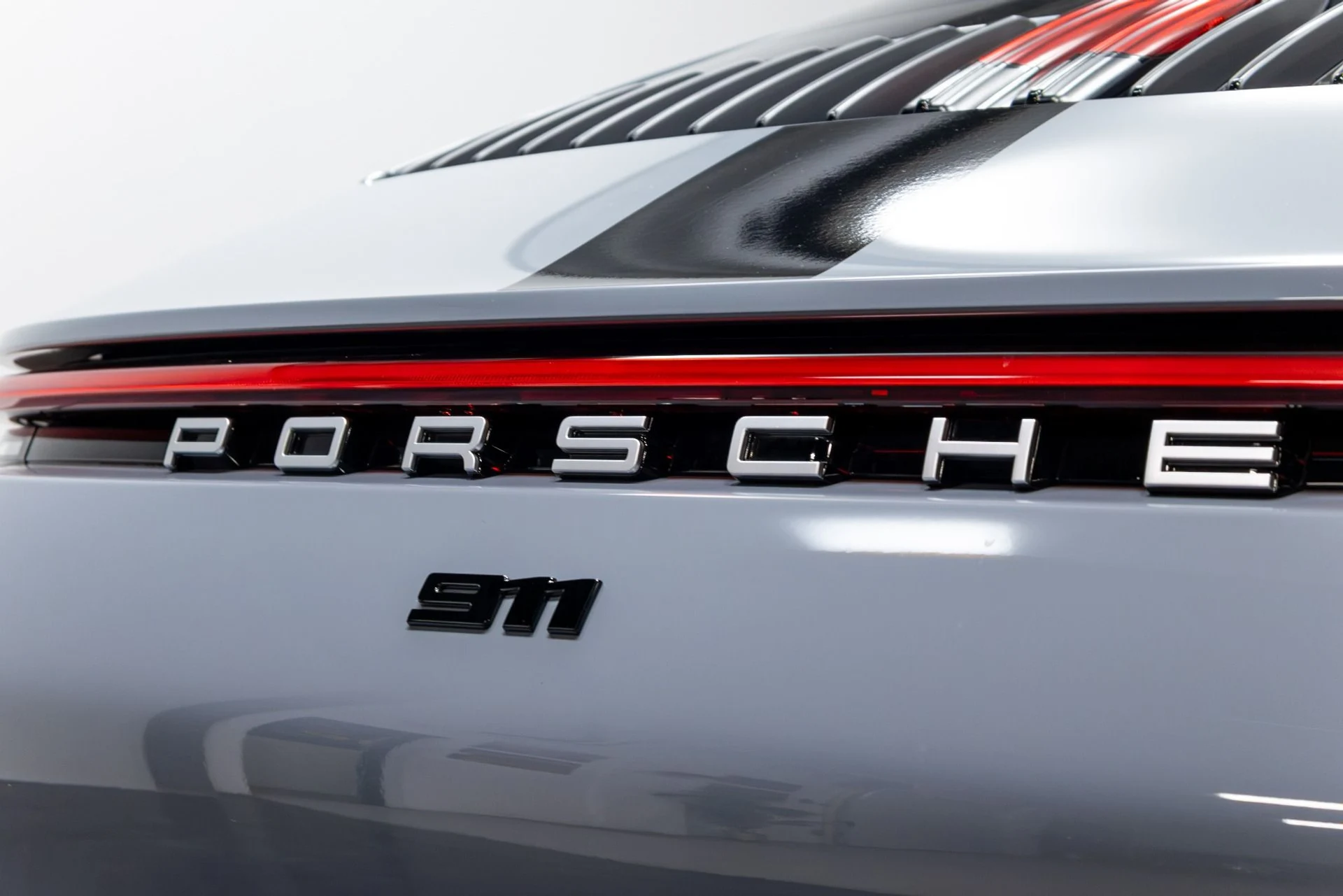 mph058_3543087524_Used_2024_Porsche_911_1774039969_d02cf48ccb