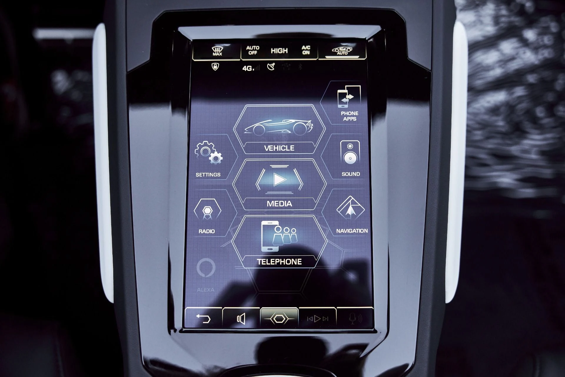 mph058_3579684551_Used_2024_Lamborghini_Huracan_EVO_Base_1774744633_70f3bed8cf