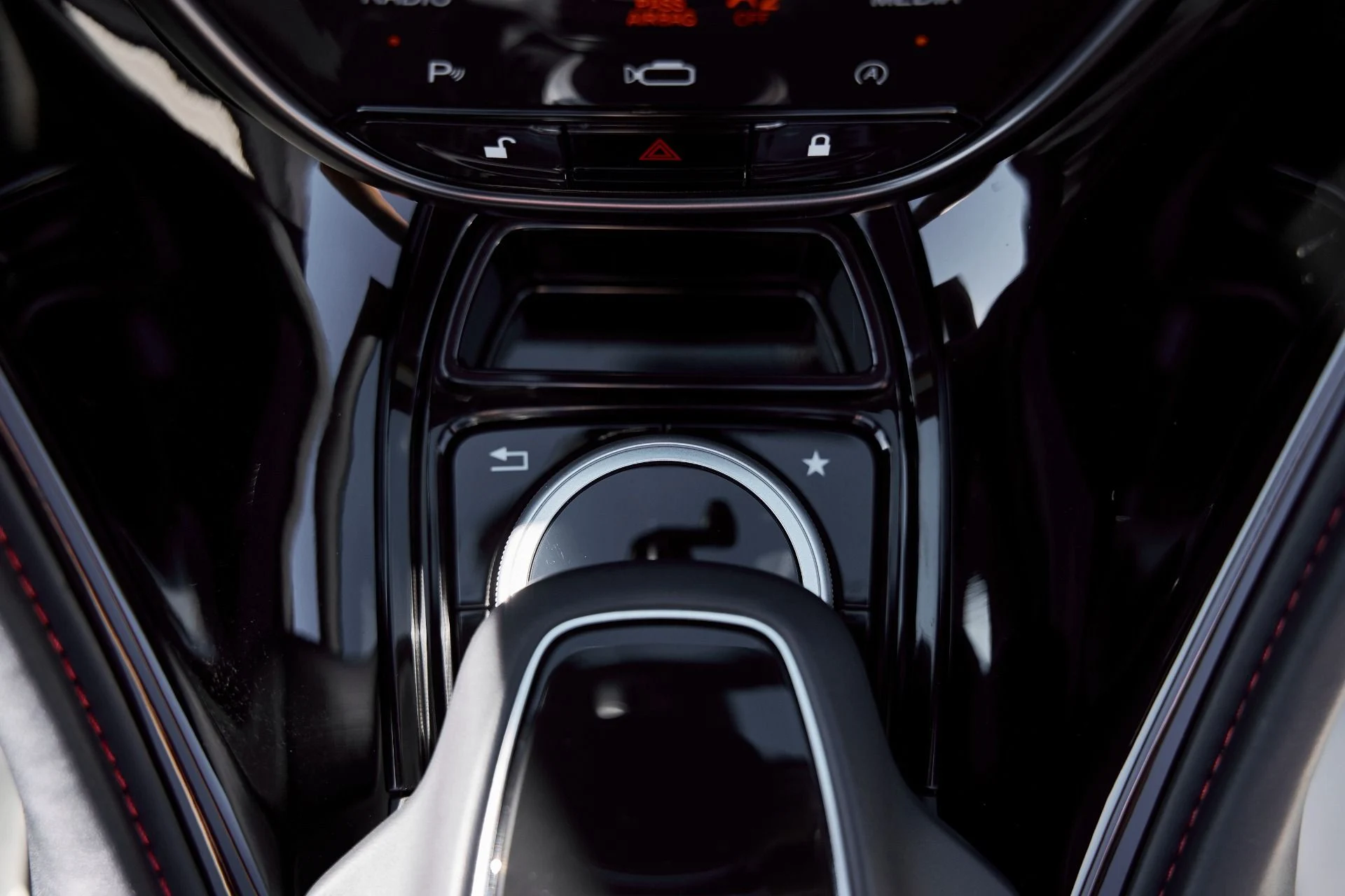 mph058_361561736_Used_2023_Aston_Martin_DBS_Volante_1770513089_ad7c078efd