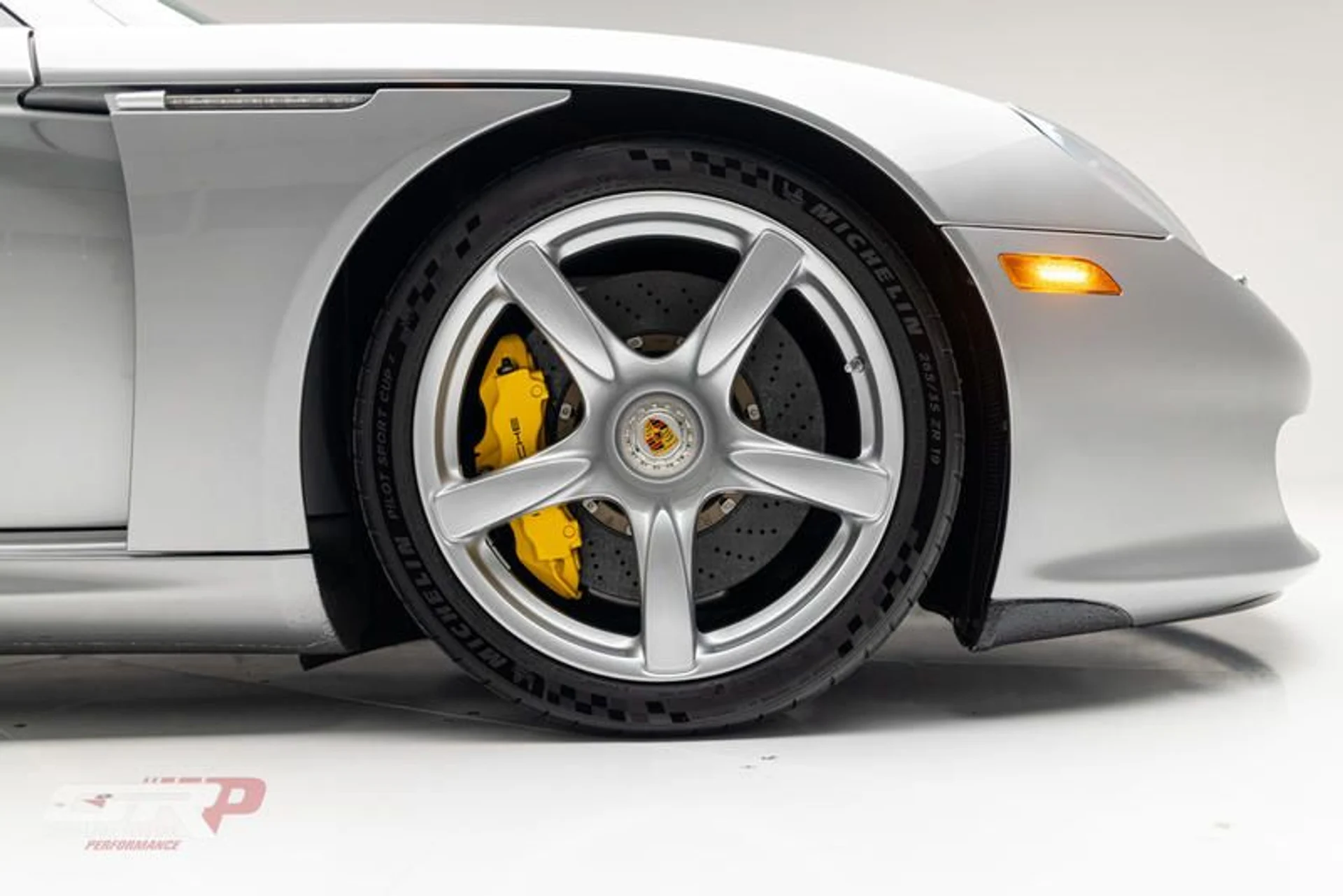 mph058_3630759624_2939_DE_94_7389_4_C9_F_857_C_B244_E813_BACC_958fdeb116