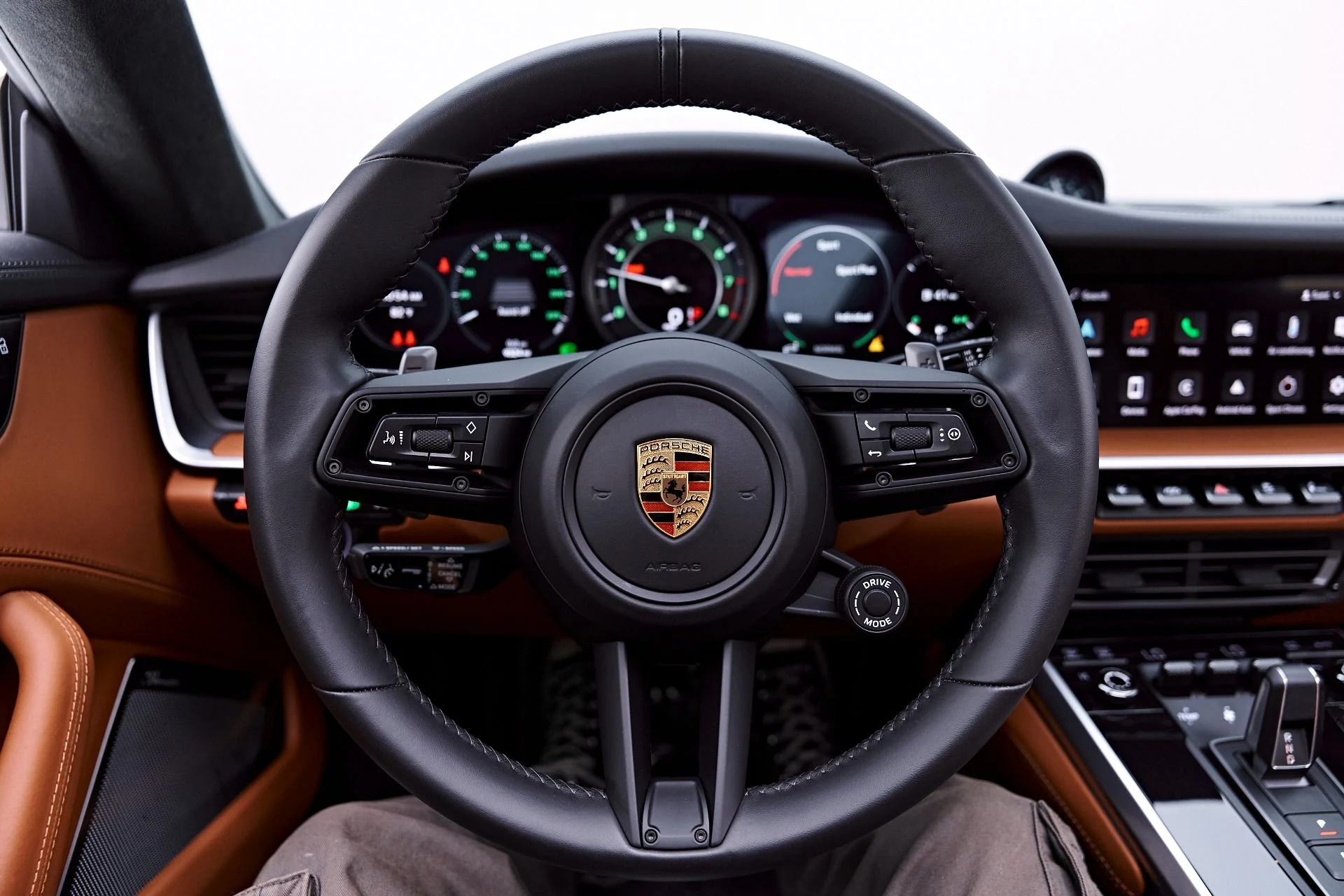 mph058_3647768668_Used_2024_Porsche_911_Turbo_S_1777505298_a3399d26b0