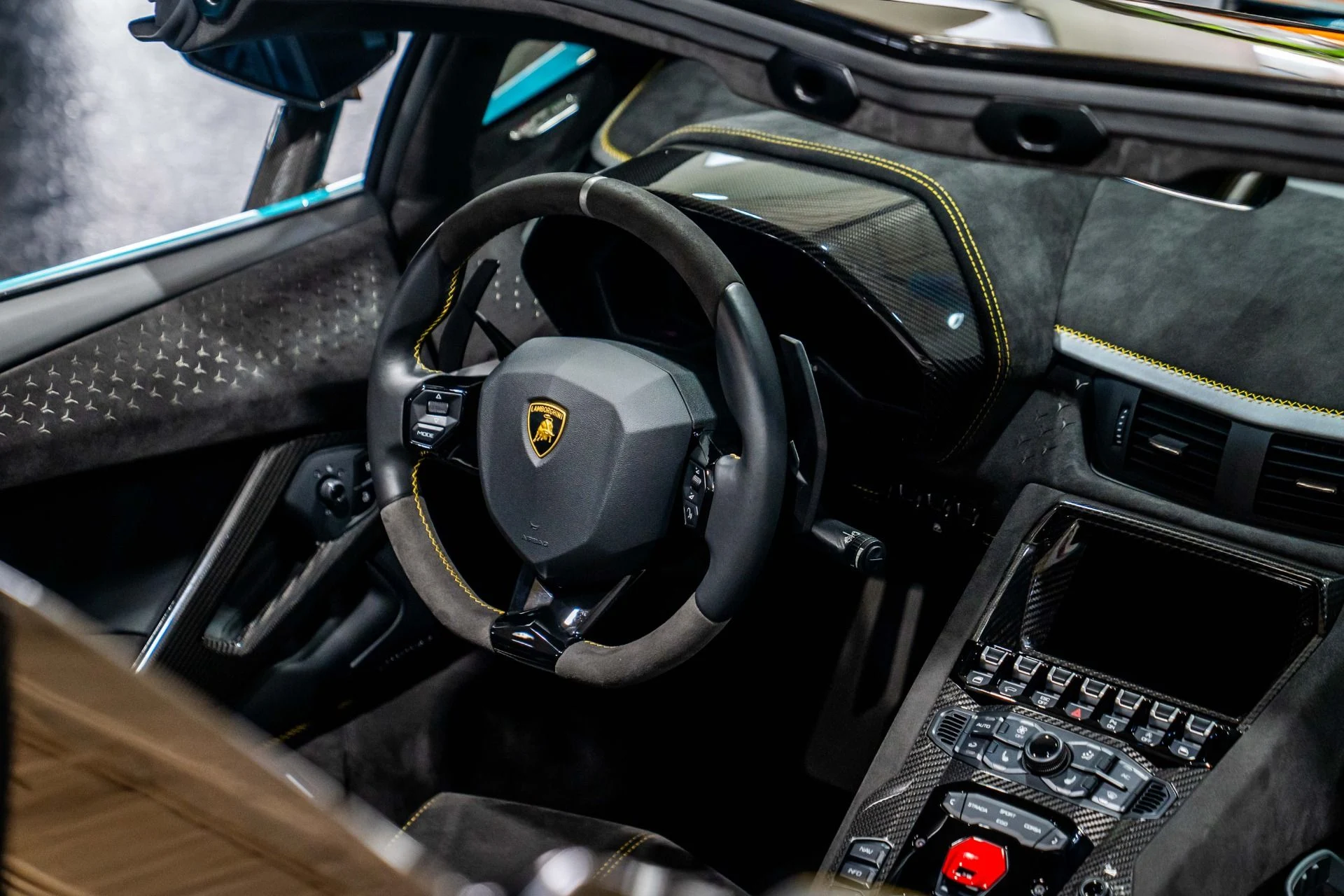 mph058_3811509170_Used_2022_Lamborghini_Aventador_LP_780_4_Ultimae_BLU_GLUACO_F1_Brilliant_Exhaust_1766165841_52b35bf40a