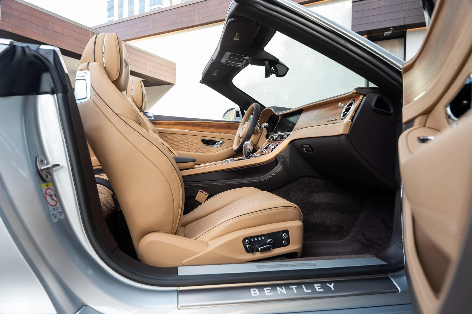 mph058_3823254716_477619926_69423fe76f06135f3b57d9fb_0a2c9f6add