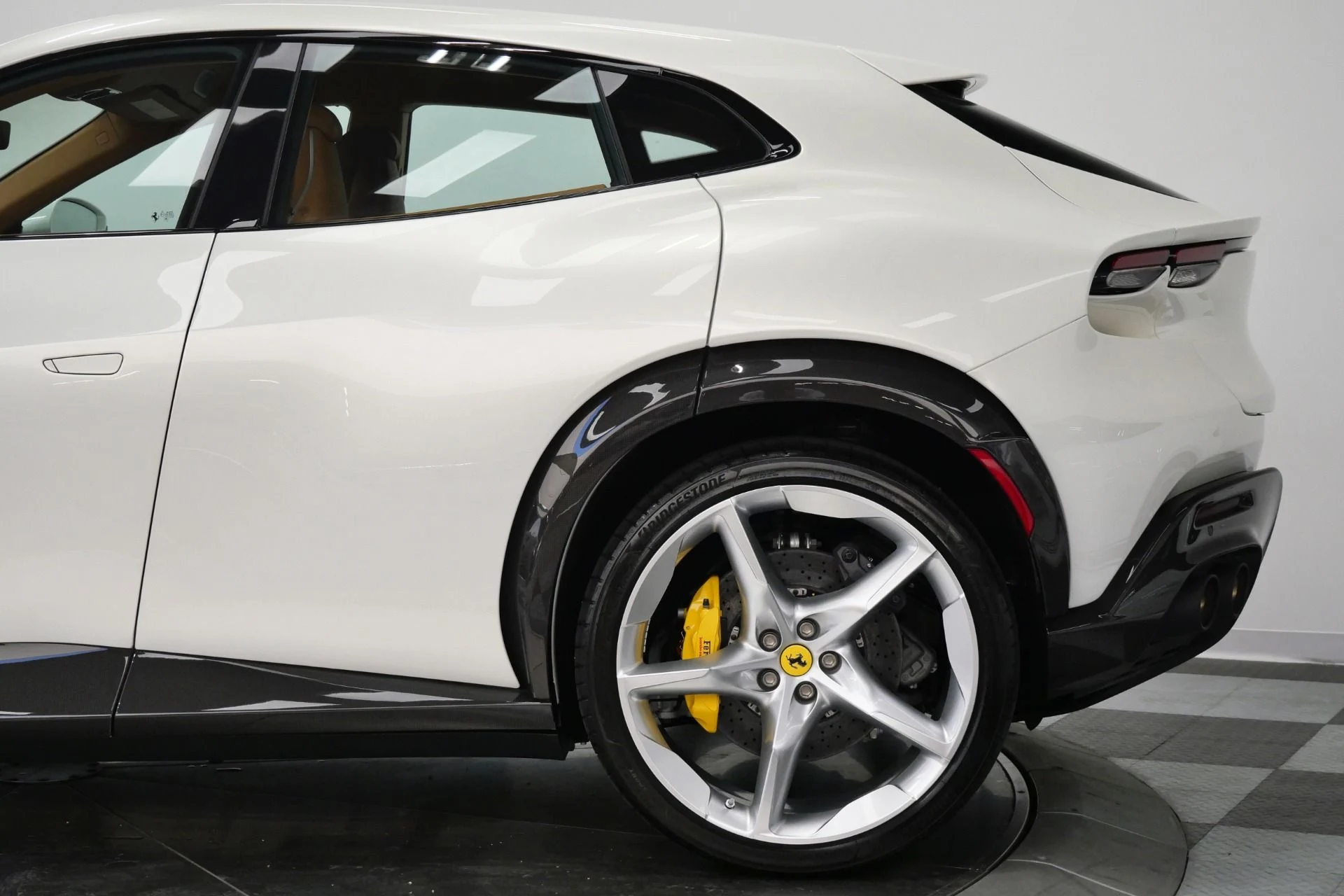 mph058_3834462163_Used_2025_Ferrari_Purosangue_Highly_Optioned_Pearlescent_Paint_Low_Miles_1778171886_69aa9aecb3