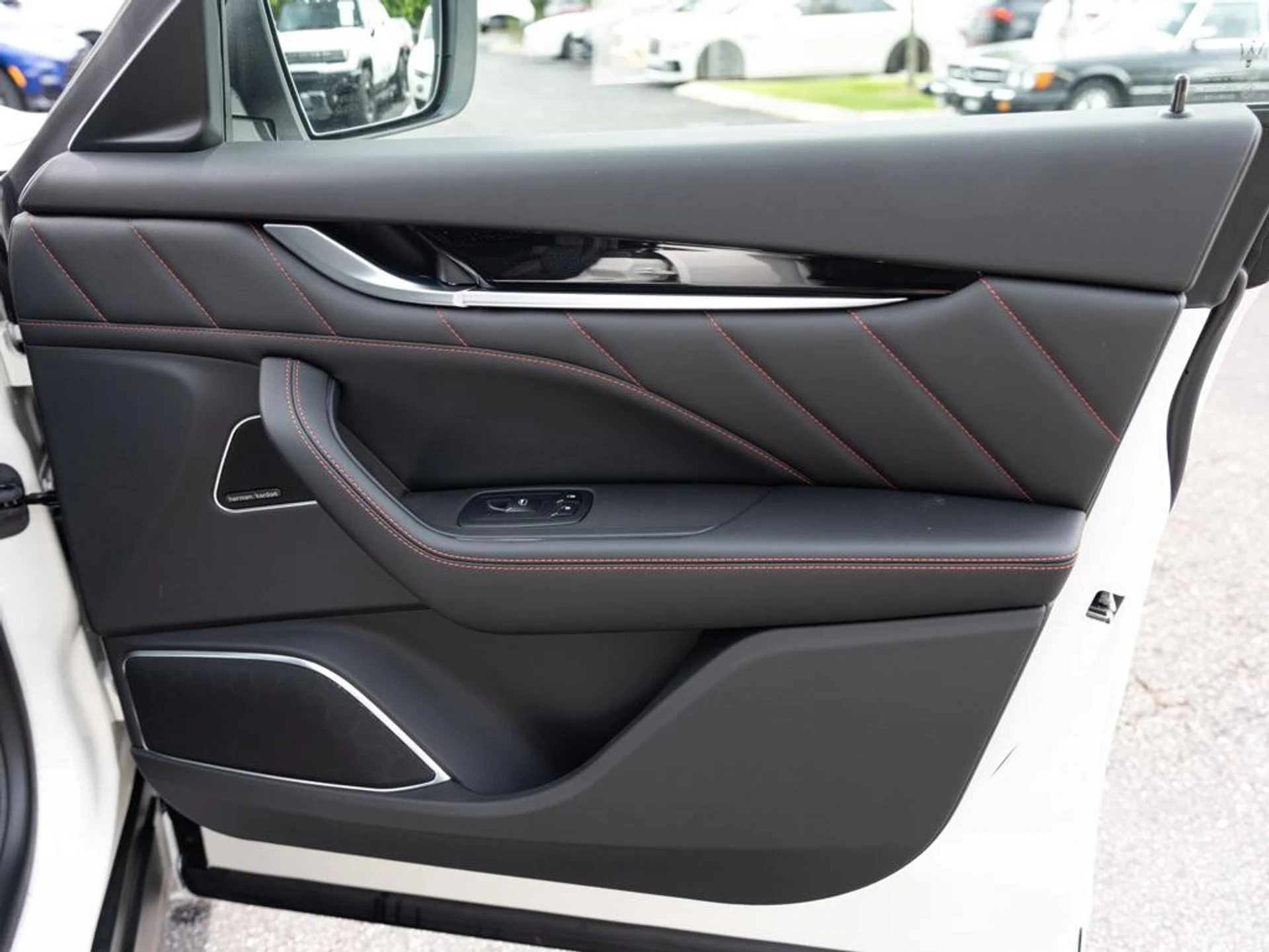 mph058_3858367823_478444804_692f066d0d1b9ac3fcfb9c94_e7da0a615e