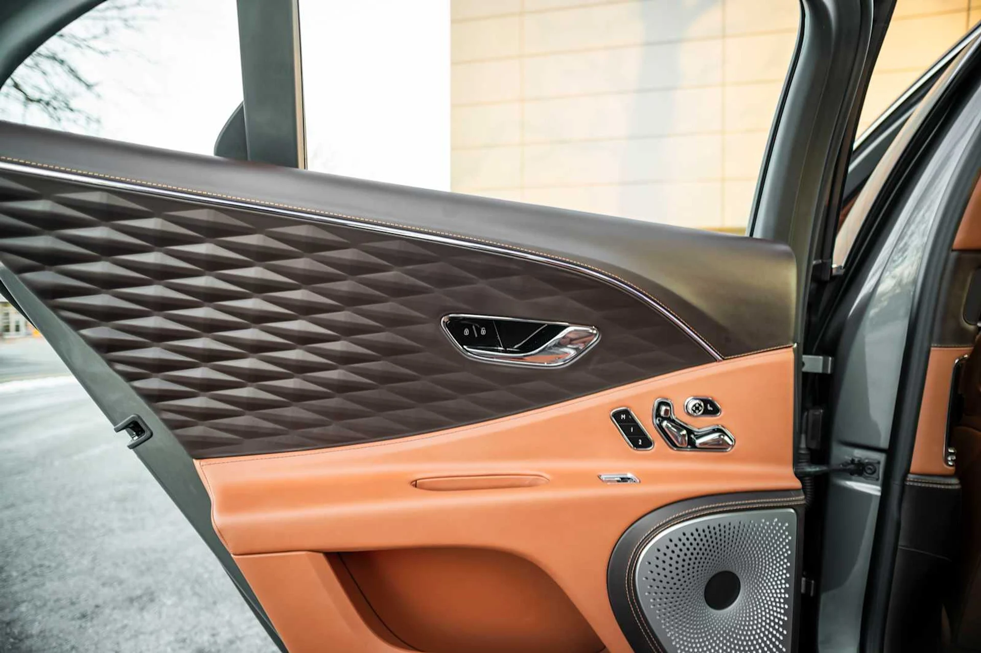 mph058_3878905862_704b9b7d74e0599ffd118a641d80f1f4x_badce6beff