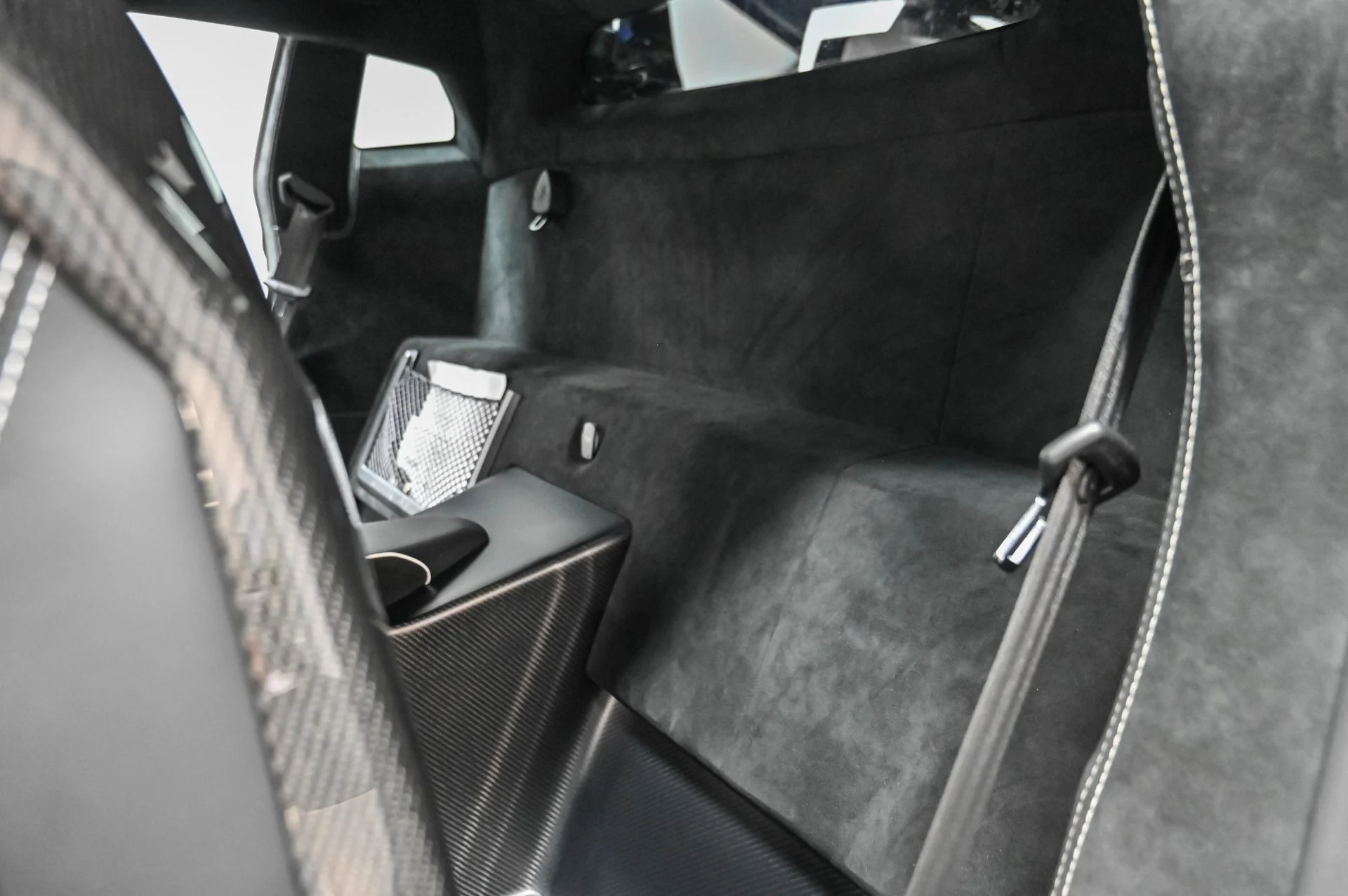 mph058_3895972971_Used_2019_Lamborghini_Aventador_SVJ_1760550459_fd8318a07f