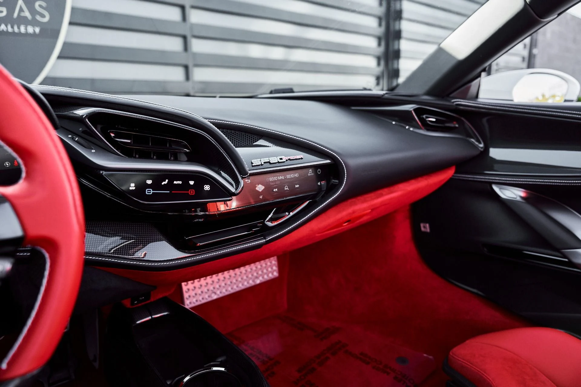 mph058_3977807841_Used_2025_Ferrari_SF_90_Spider_Base_1776876620_0353e66382