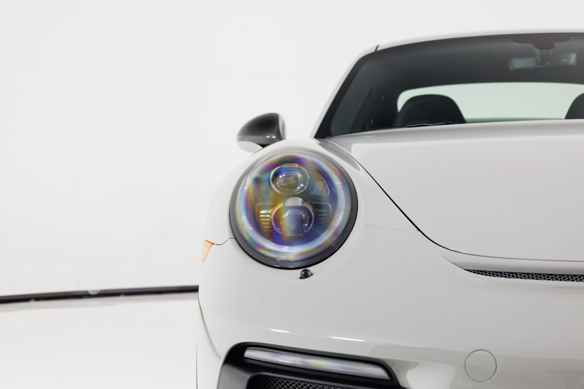 mph058_3999289736_Used_2018_Porsche_911_GT_3_1782944834_342c6e450f