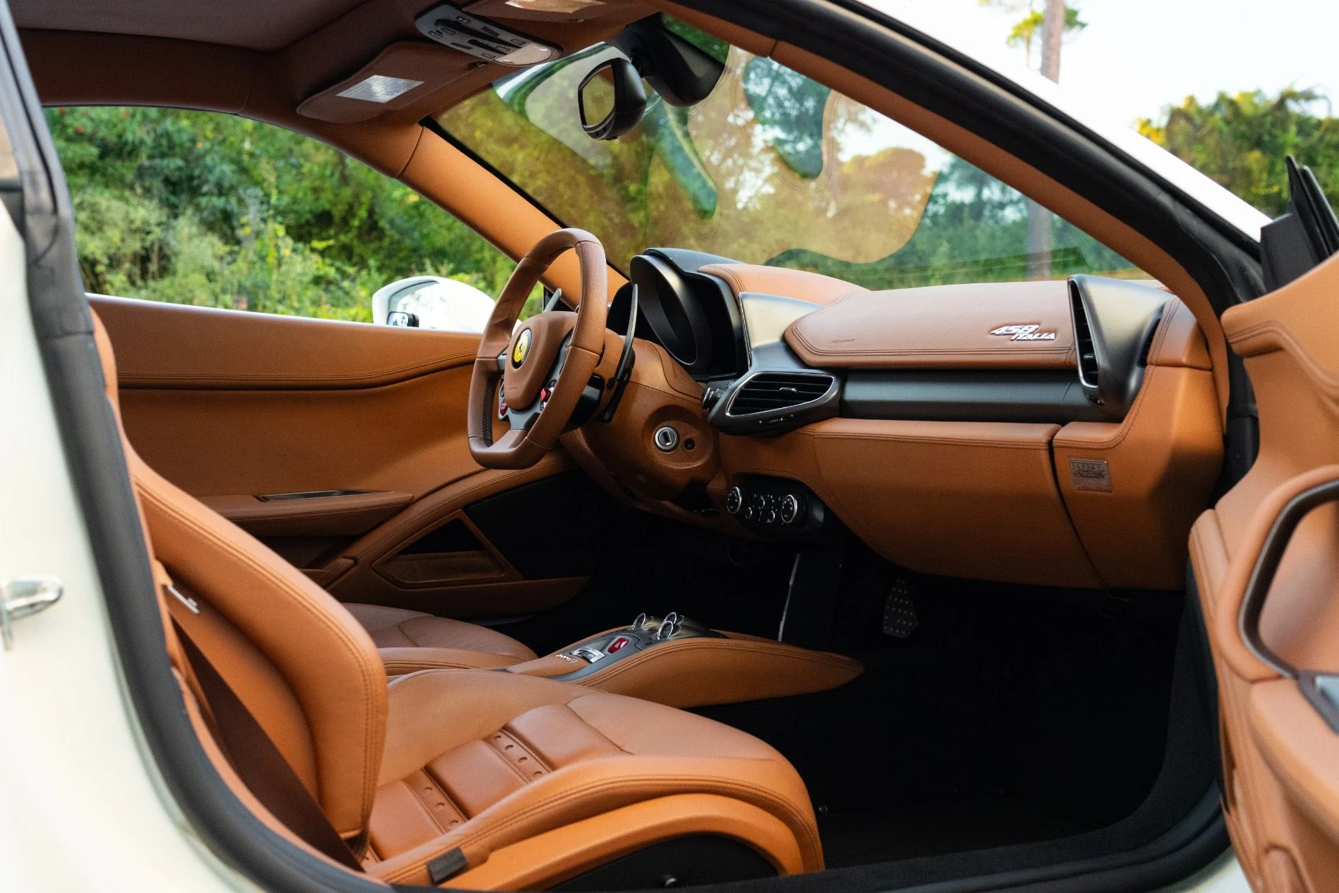 mph058_402420222_Used_2011_Ferrari_458_Italia_1767072151_b52eedc2b4