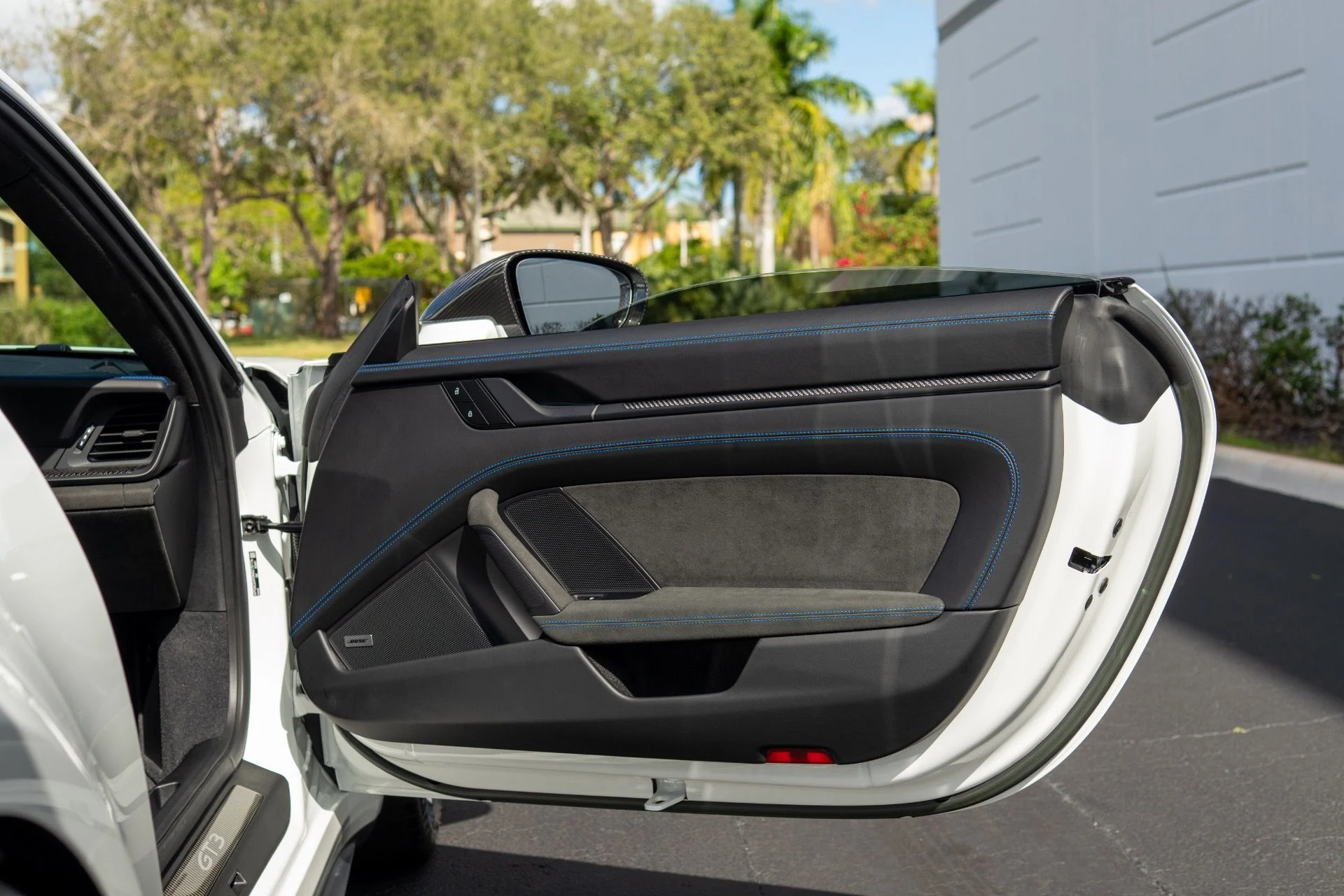 mph058_403131562_Used_2022_Porsche_911_GT_3_1769096243_55a12c27f2