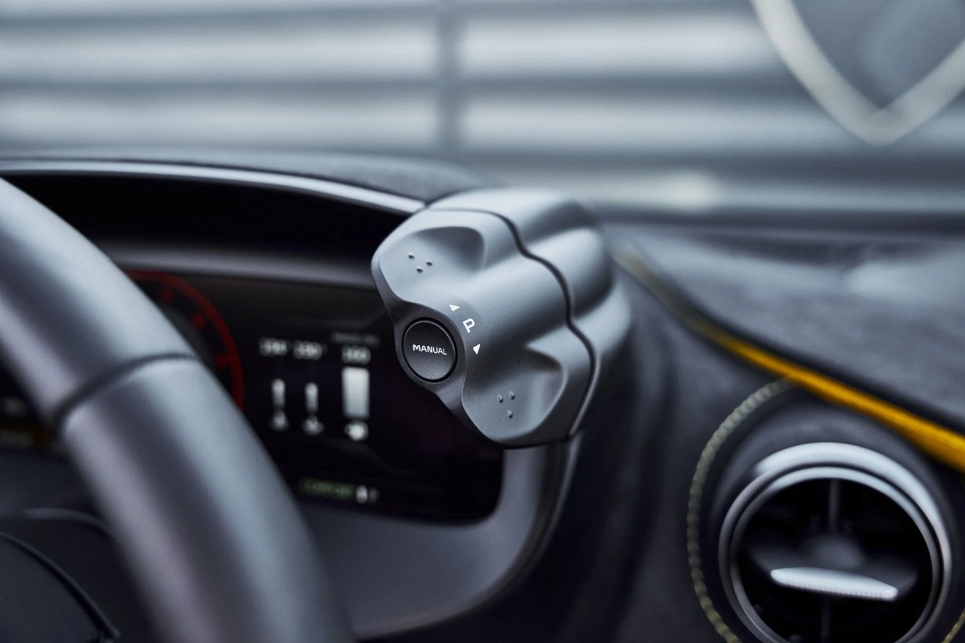 mph058_4136695062_Used_2026_Mc_Laren_750_S_1775868079_652149b802