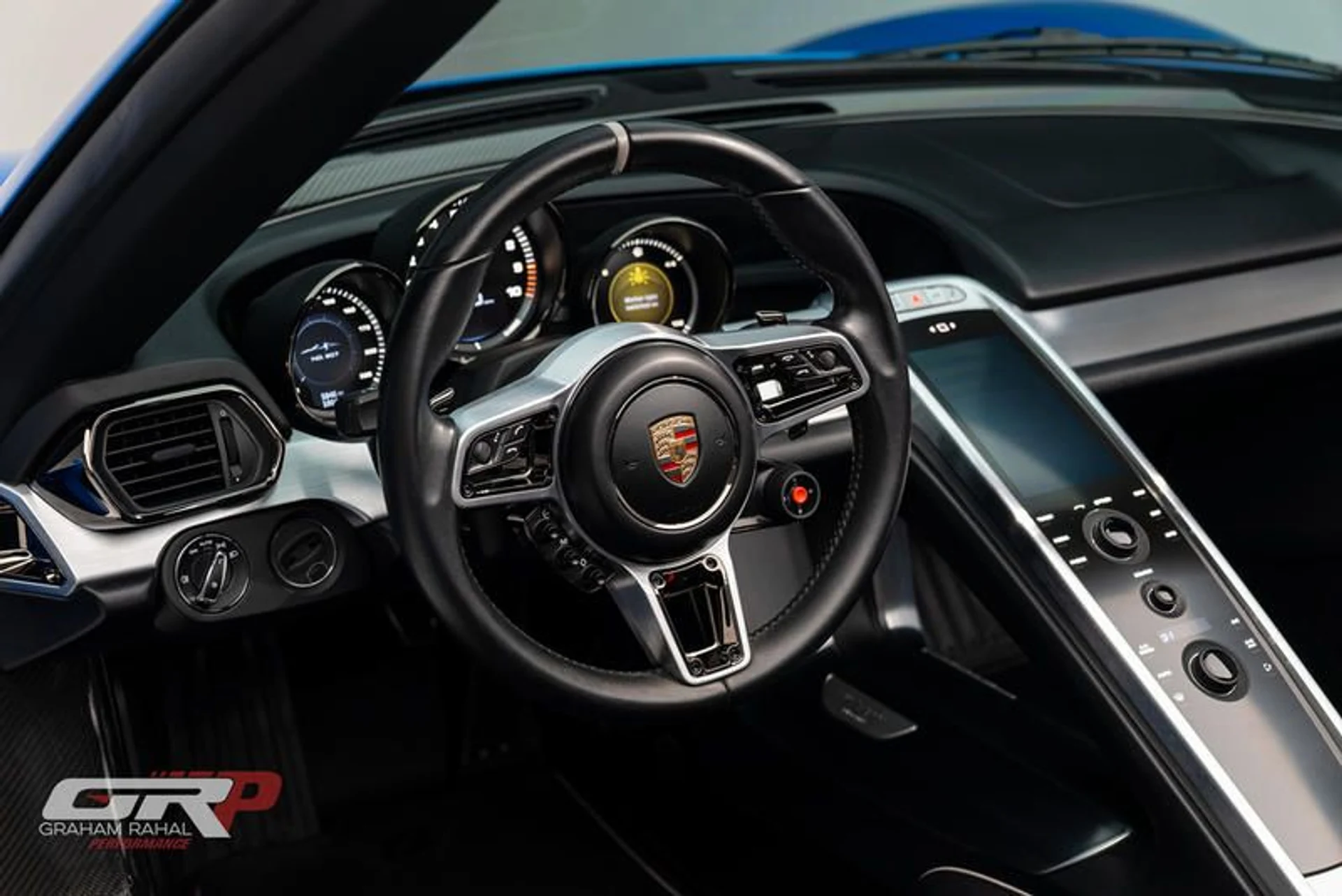 mph058_4137440074_68_D21153_2_D8_B_40_C0_9_B30_35_ADCAB_2_EBA_5_e8a974d2dc