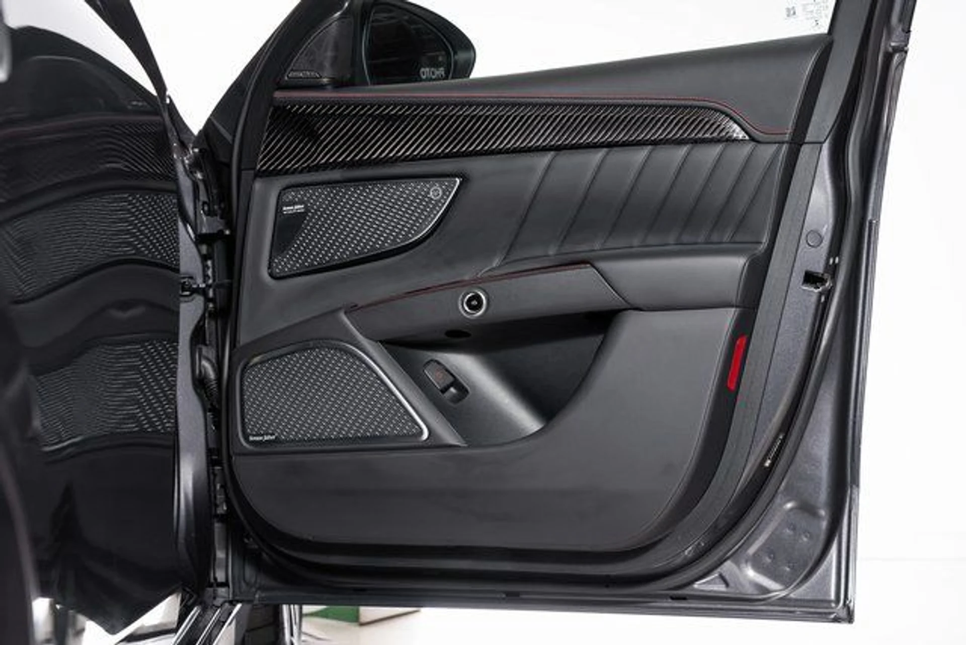 mph058_4139089170_600956a6e1aba6e5bc7491bb462cf6e9x_30d77f95e3