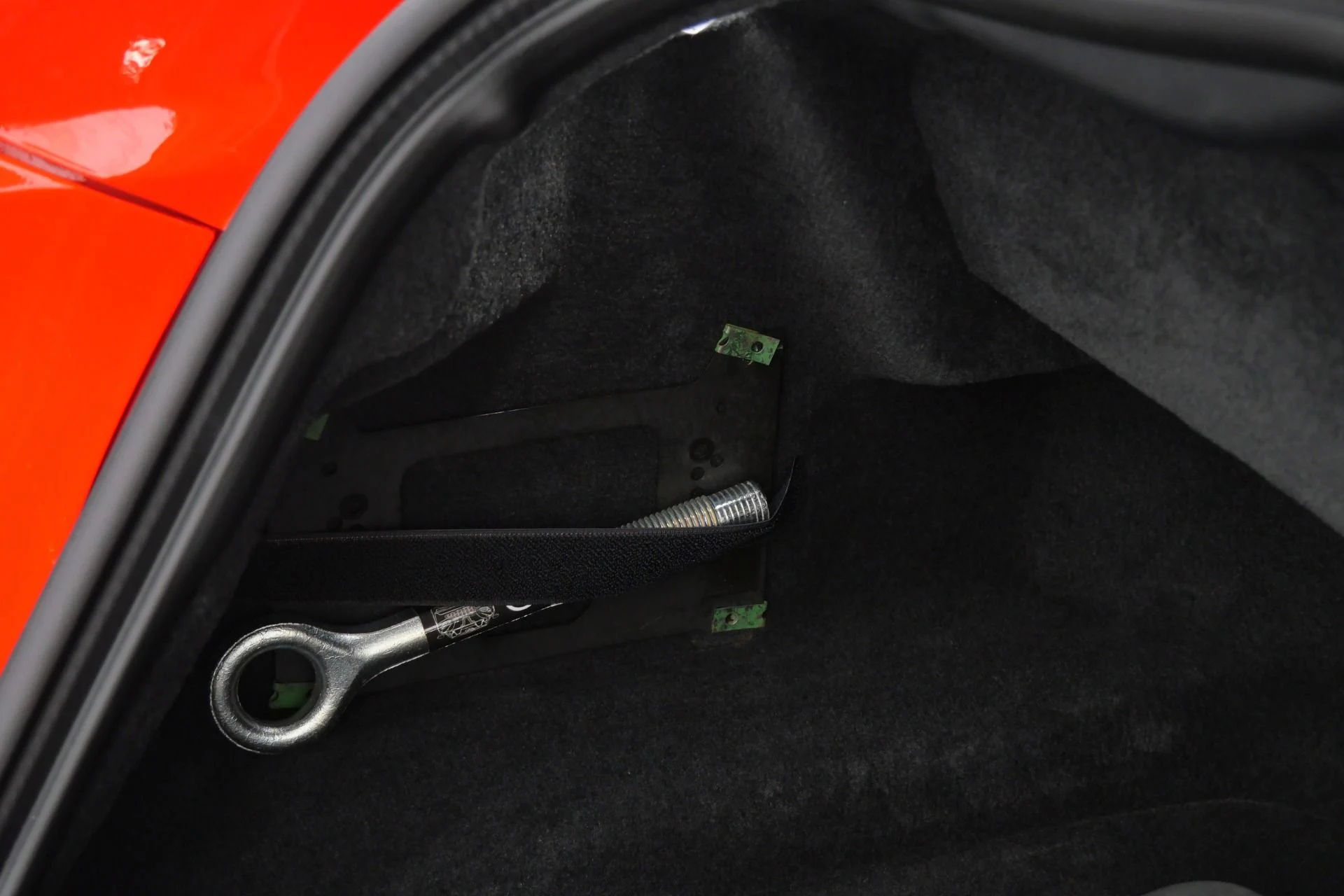 mph058_4170369978_Used_2023_Aston_Martin_DBS_Superleggera_Volante_Massive_432_K_MSRP_Titanium_Exhaust_Full_Carbon_1764363275_0bf8af167c