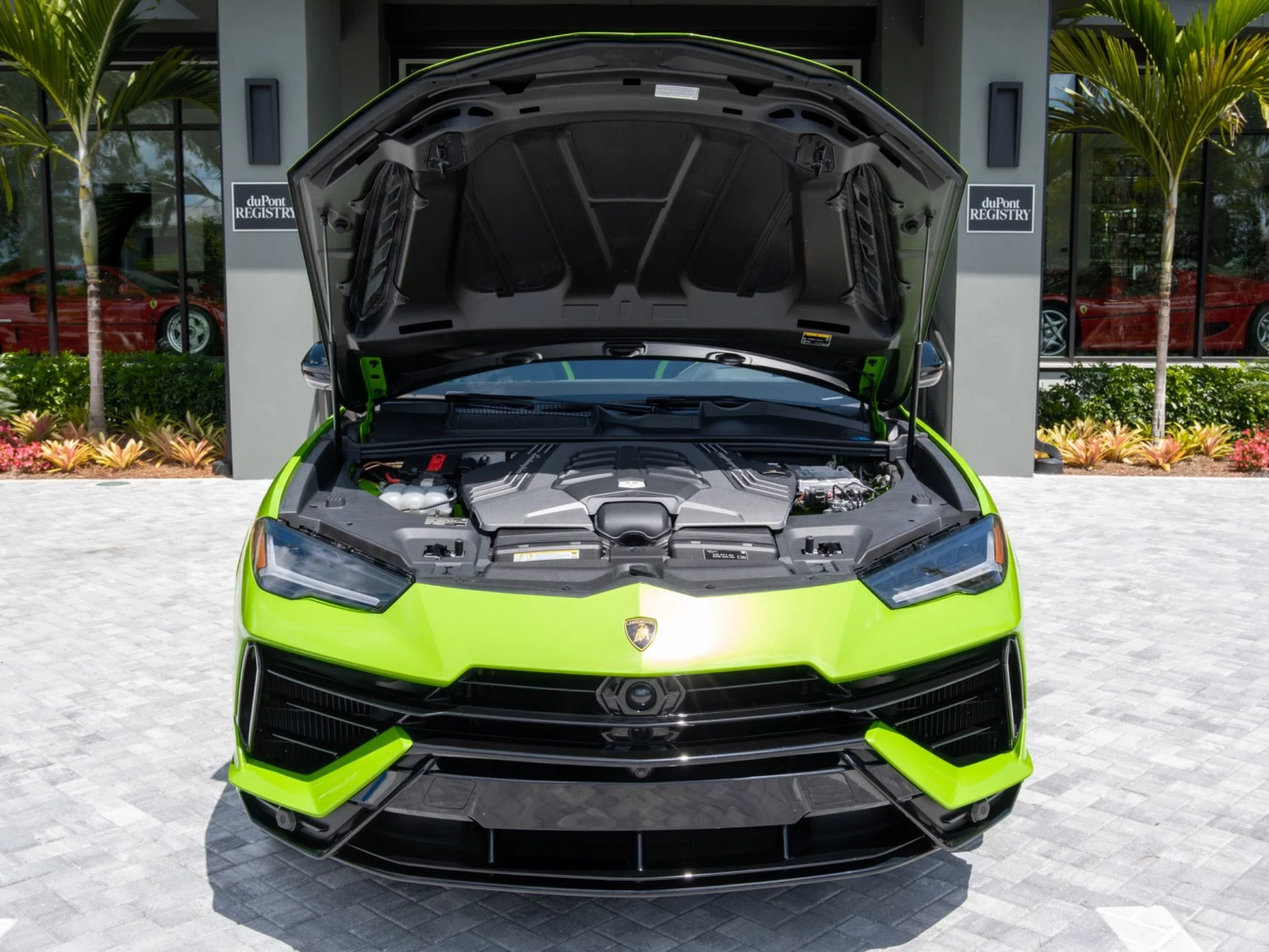 mph058_4173480721_Used_2024_Lamborghini_Urus_S_1775489542_ab515c3541