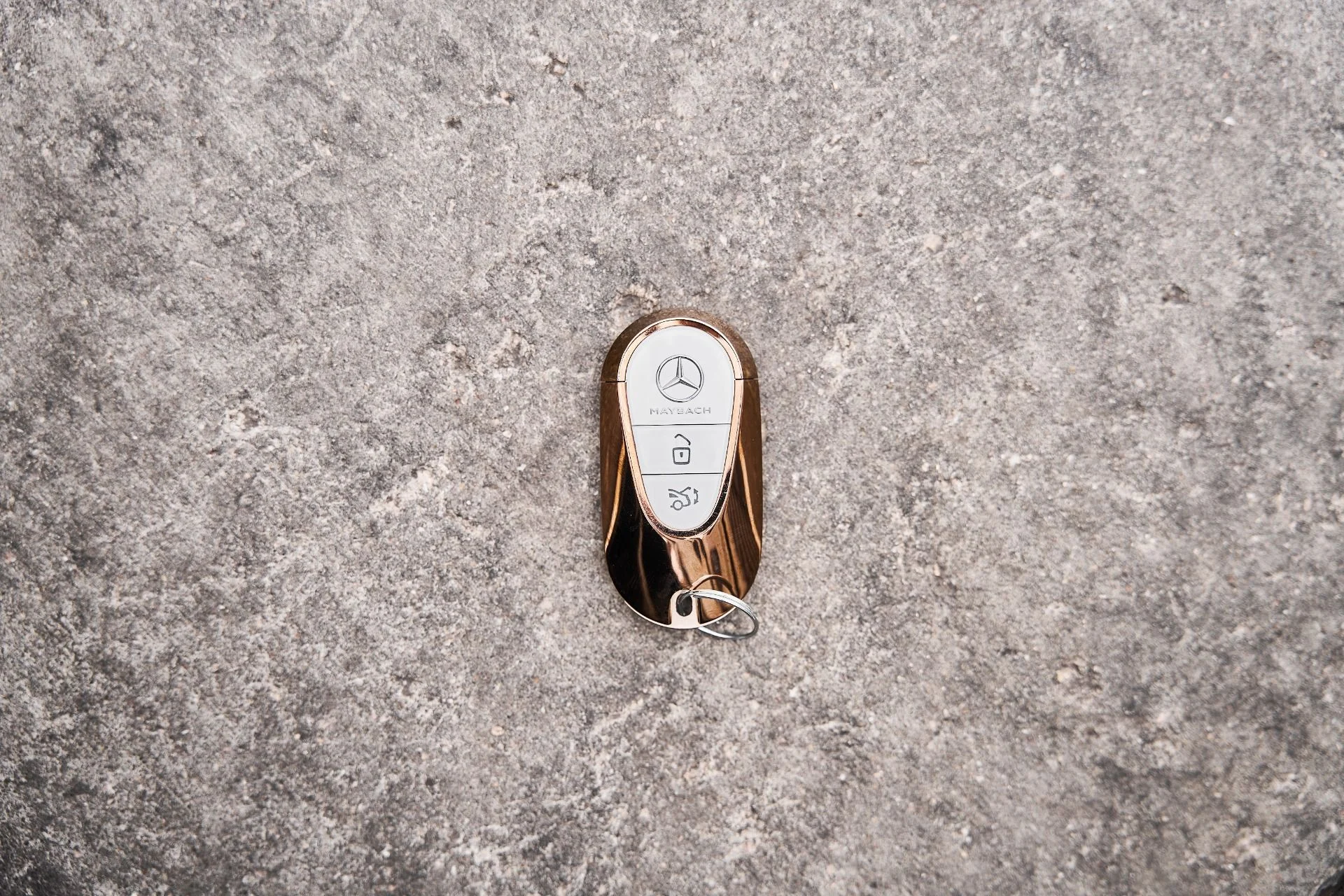 mph058_4180106204_Used_2026_Mercedes_Benz_SL_Class_Maybach_SL_680_1777159994_848d52eb15