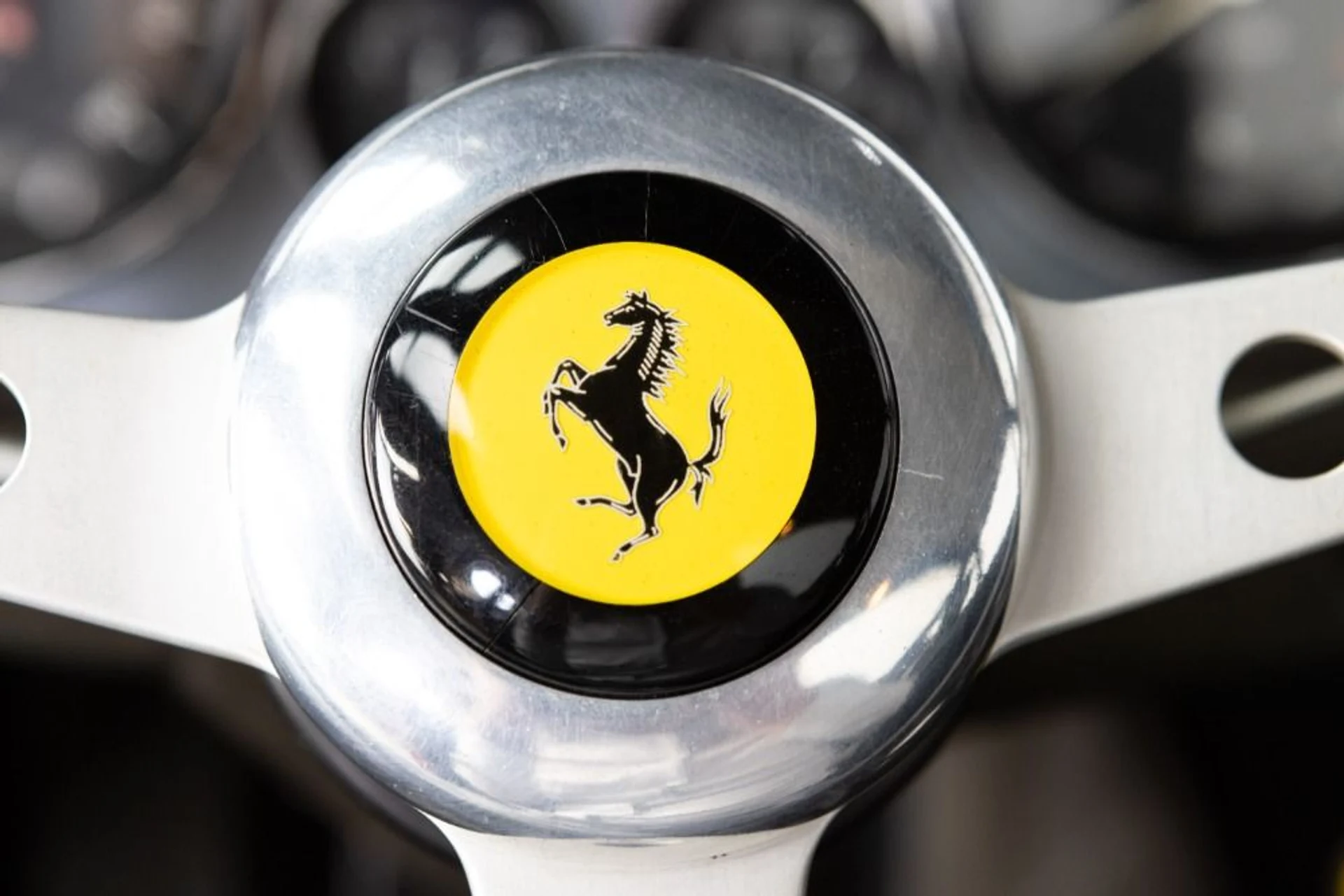 mph058_4180472168_Used_1971_Ferrari_365_GTB_4_f2563b6d56