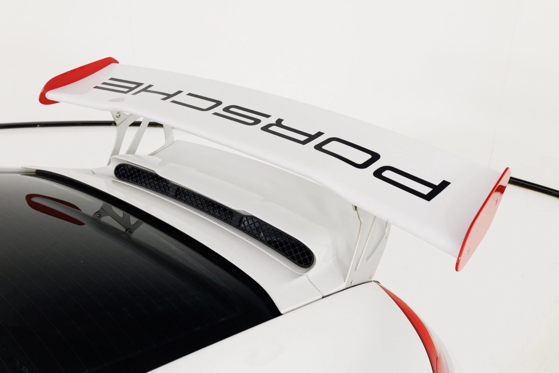mph058_4248621184_Used_2011_Porsche_911_GT_3_RS_1784218540_e07204a815