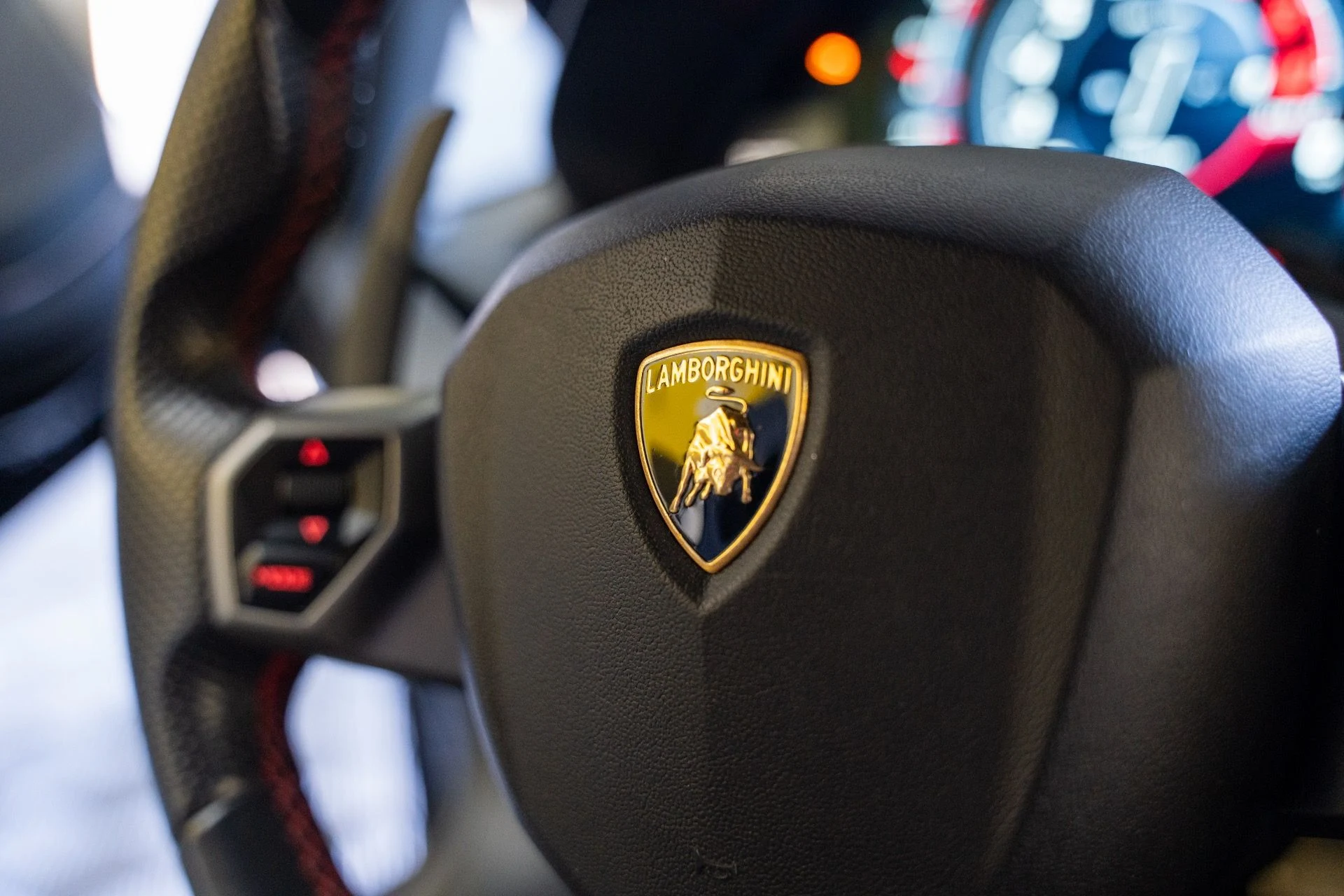 mph058_4286054369_Used_2018_Lamborghini_Aventador_LP_740_4_S_1792436167_f66290be43