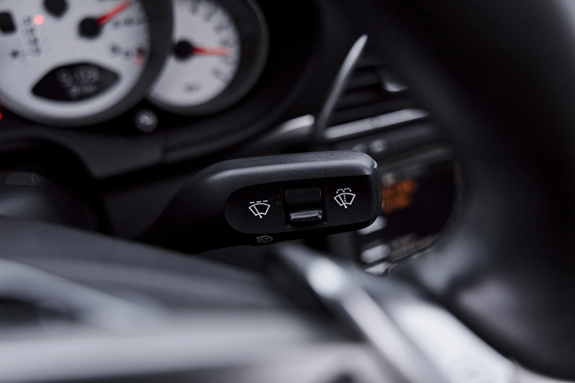 mph058_430043959_Used_2010_Porsche_911_Turbo_1785431201_d360a88a0b