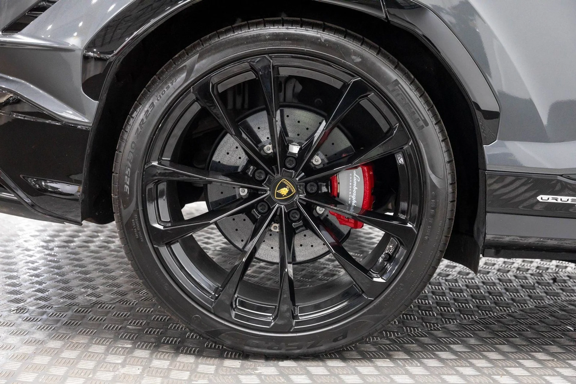 mph058_43719505_59_3261e83522