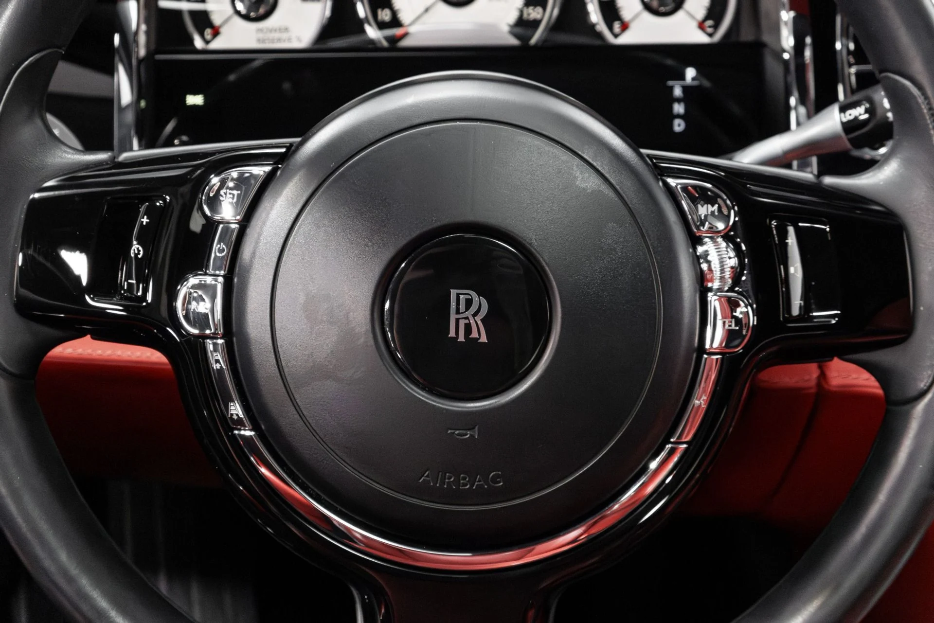 mph058_467691400_Used_2014_Rolls_Royce_Wraith_1768708203_6bc452c736