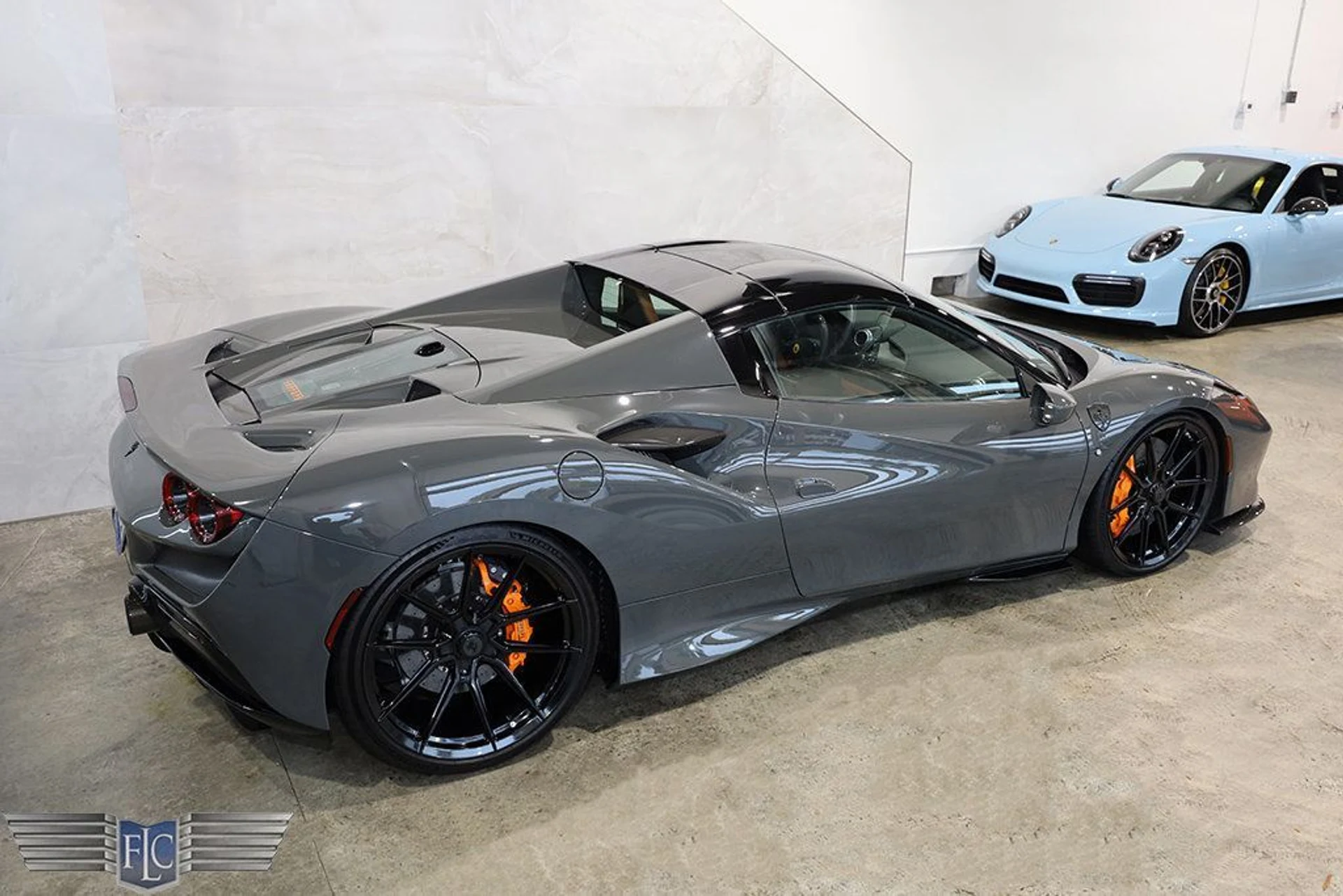 mph058_469865728_used_2023_ferrari_f8_spider_convertible_9689_22975625_59_1024_ca1aabd19f