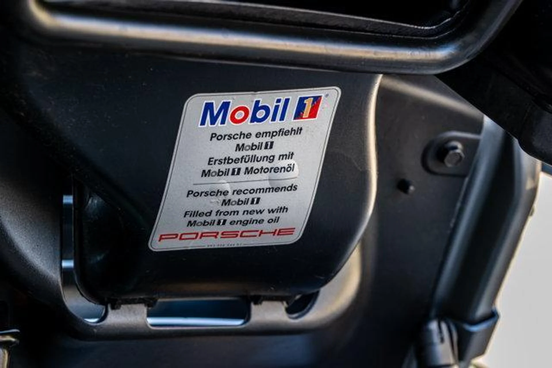 mph058_49480354_c_VMK_2_Pn_CGY_9_Fs_HXFQ_Cev_BN_Fyaes_5b0a9ab1c5