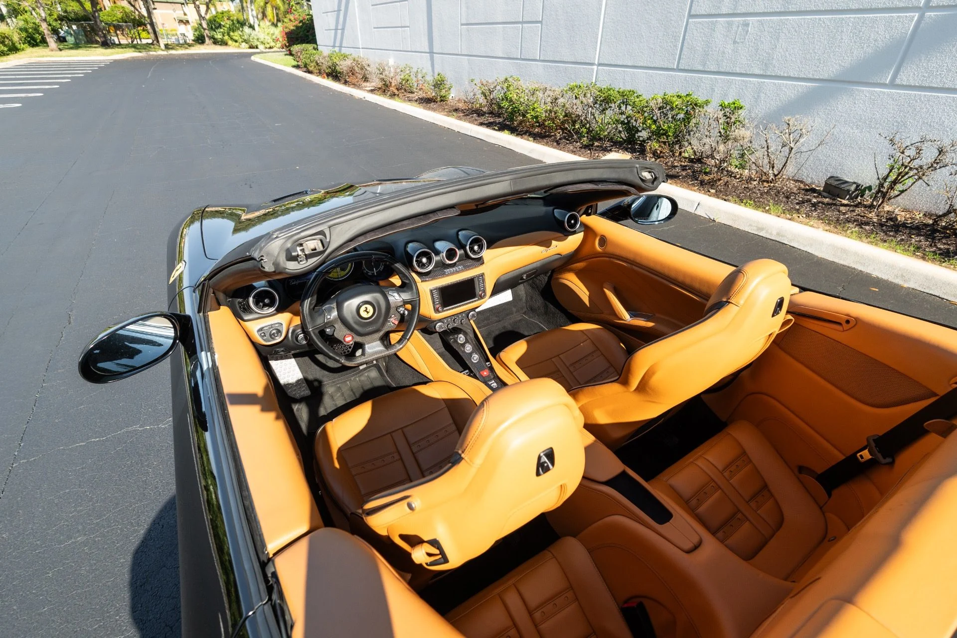 mph058_498471701_Used_2017_Ferrari_California_T_1767065452_458d2c7b30