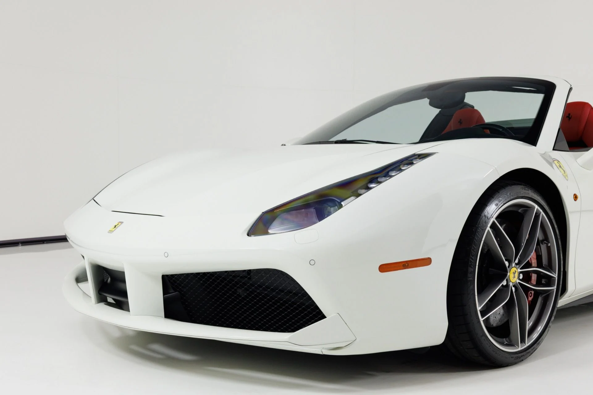 mph058_531099196_Used_2017_Ferrari_488_Spider_1788388463_99eb225ae3