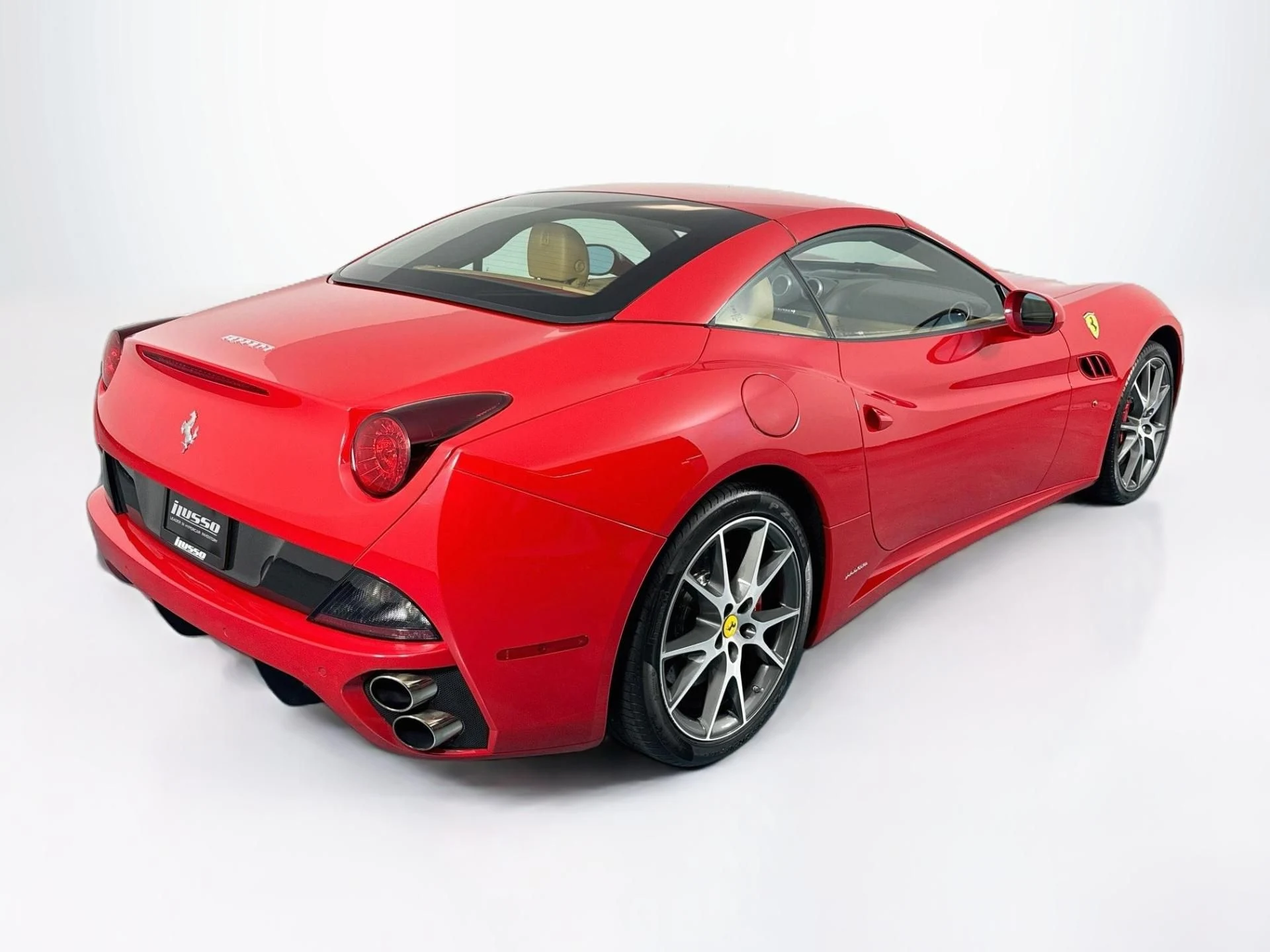 mph058_538768164_Used_2010_Ferrari_California_1790360503_7f04b1ef6a