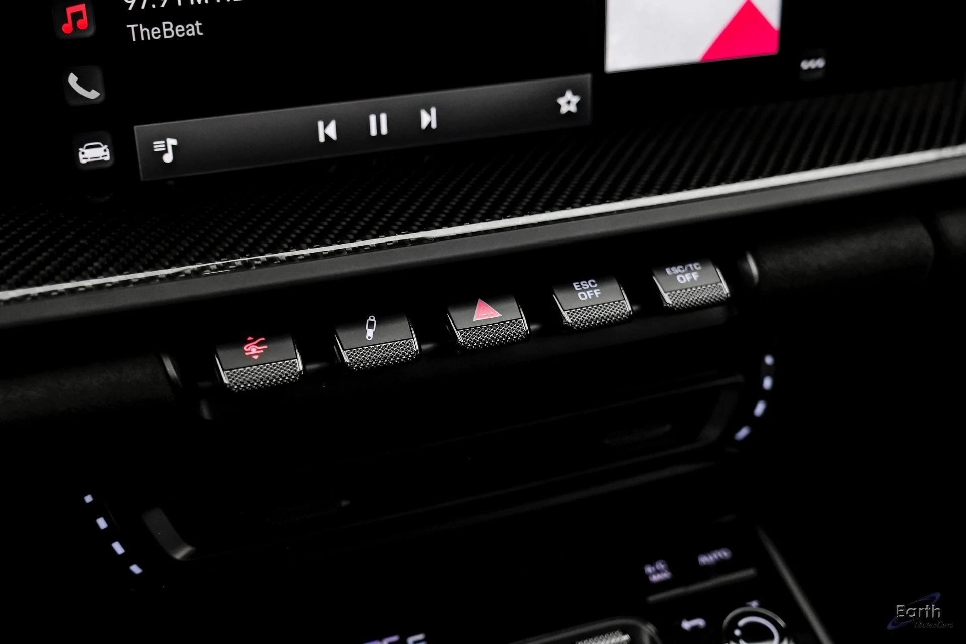 mph058_554194416_224e6709e770799a047f71d46141b295x_f8f578c130