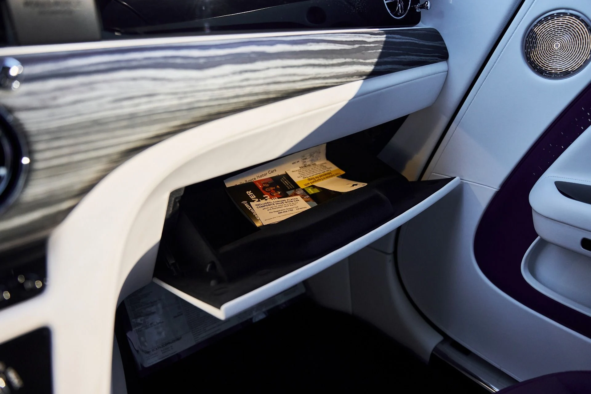 mph058_627406093_Used_2024_Rolls_Royce_Spectre_Base_1771724483_3a2f75095a