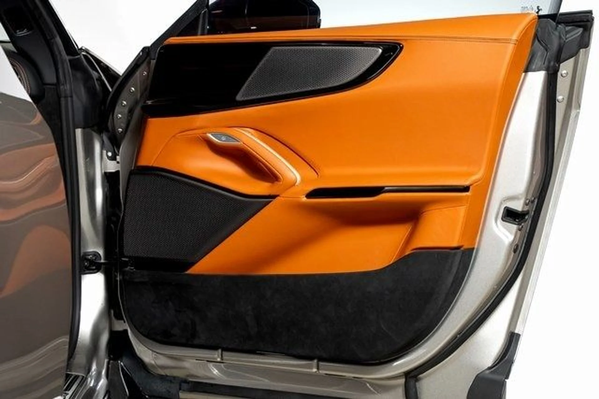 mph058_638470505_a4460d7cf5aff82ef1ab57830a74f464x_e1af0c336b