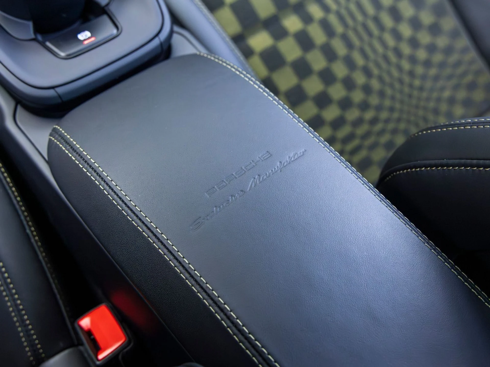 mph058_645555621_59_e8e3eb746a