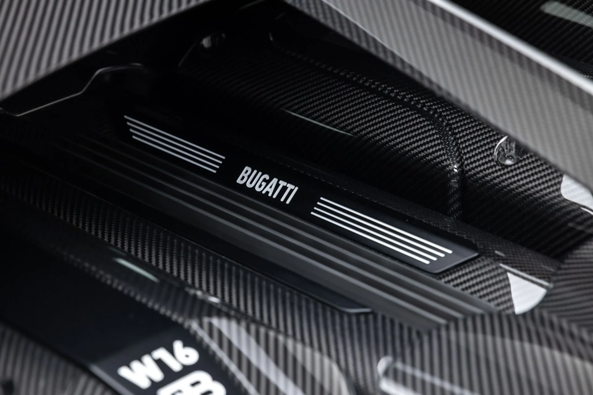 mph058_652784237_11790_p59_l_e0e6637077