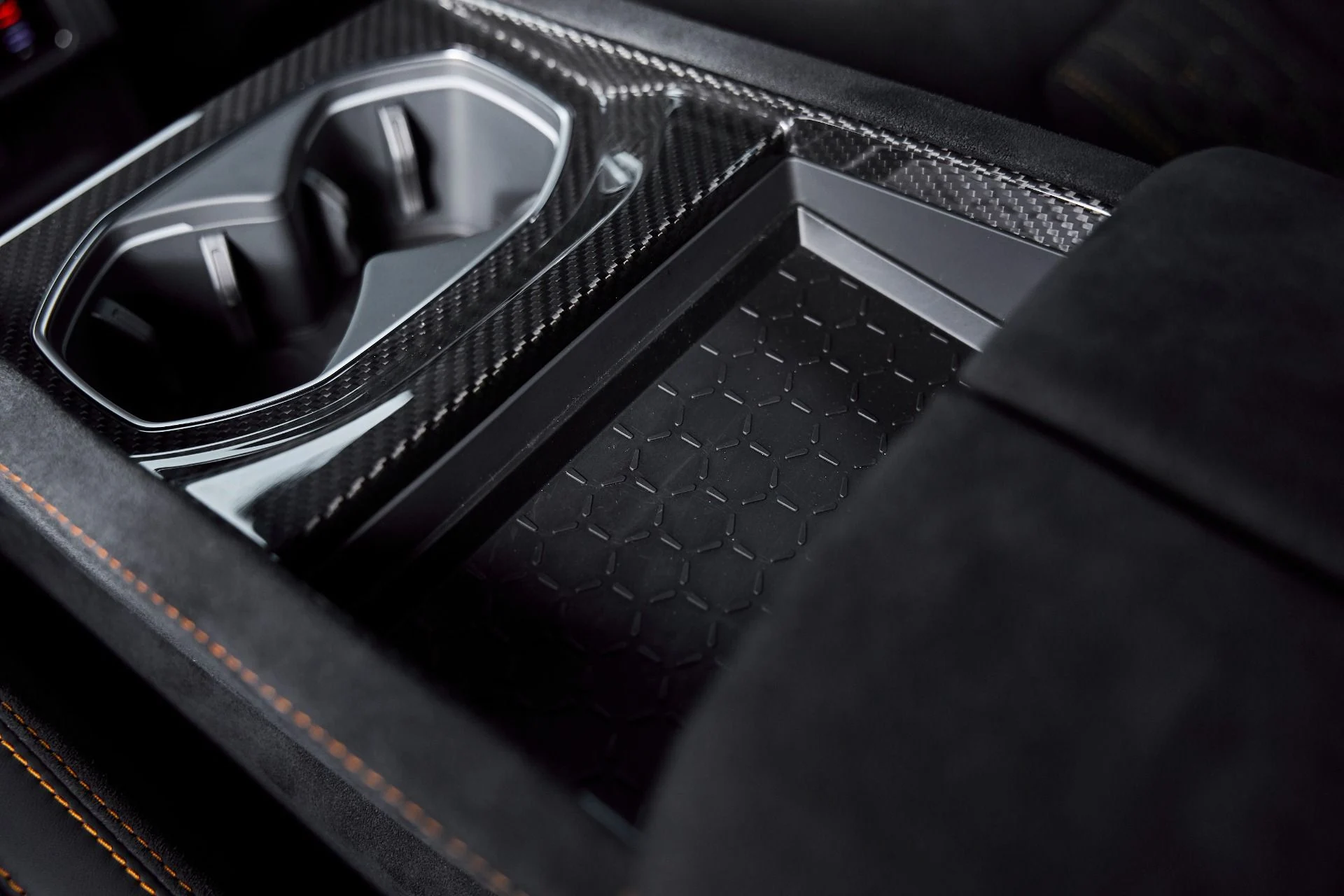 mph058_661310079_Used_2024_Lamborghini_Urus_Performante_1768001190_41386ca08f