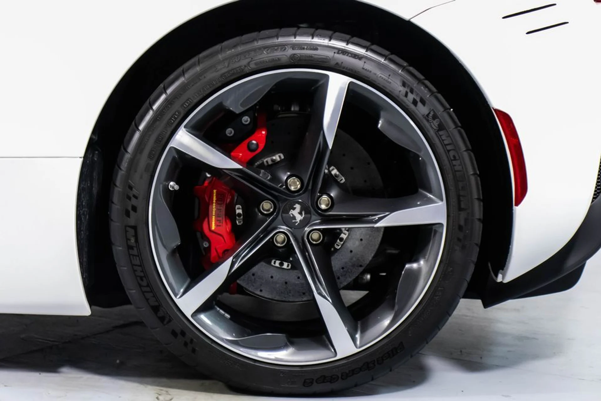 mph058_745452085_4b781297bf8efdb208f228ff0f056ca7x_dc28980d0b