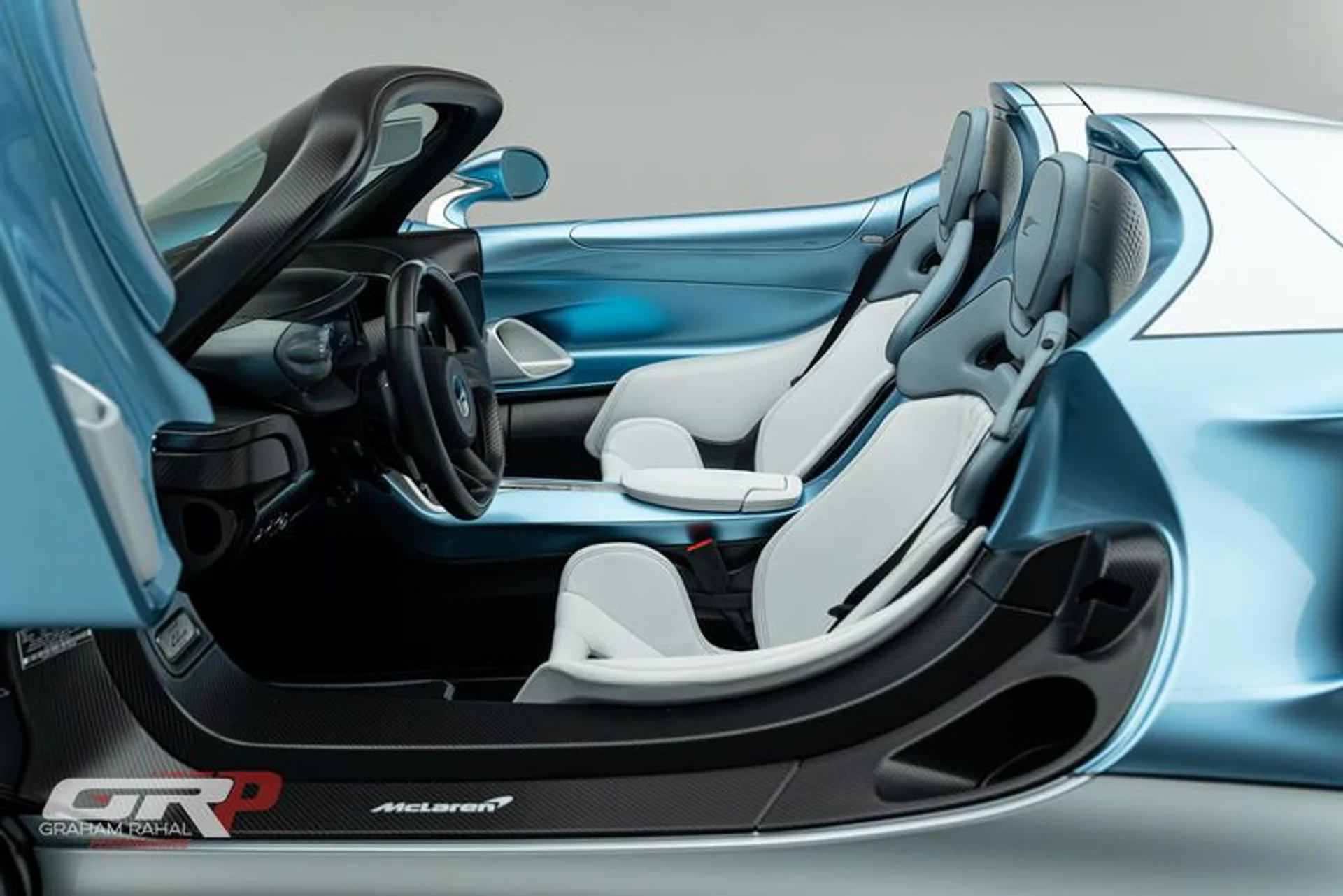 mph058_773848204_656_CAE_97_AAA_4_491_C_B181_AD_7_D5_BC_43_A3_C_c3321364f7