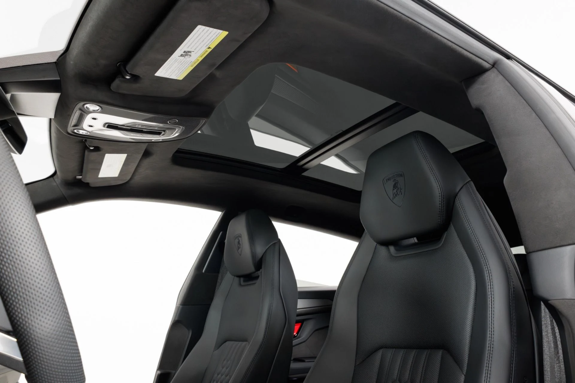 mph058_774611365_Used_2025_Lamborghini_Urus_SE_1779304718_c47a515d51
