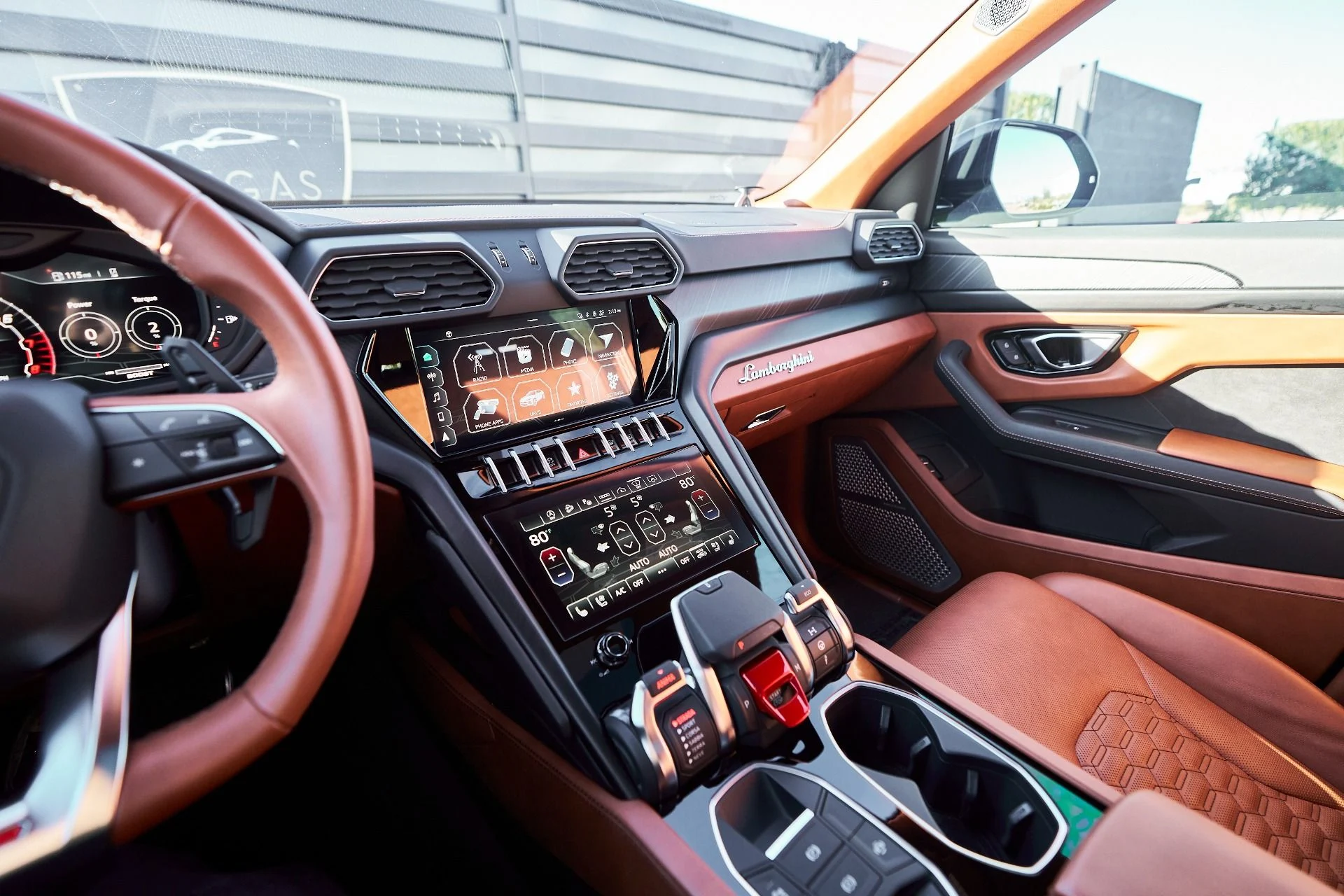 mph058_793762277_Used_2022_Lamborghini_Urus_1764710520_d9d45387e7