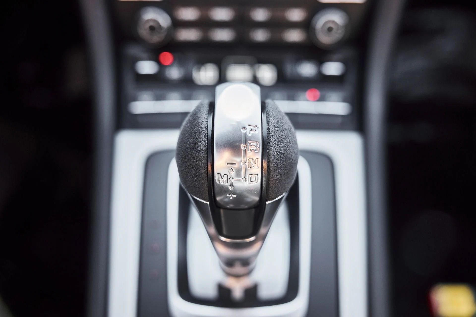mph058_809014759_Used_2018_Porsche_911_GT_3_1778891498_18d4b99904
