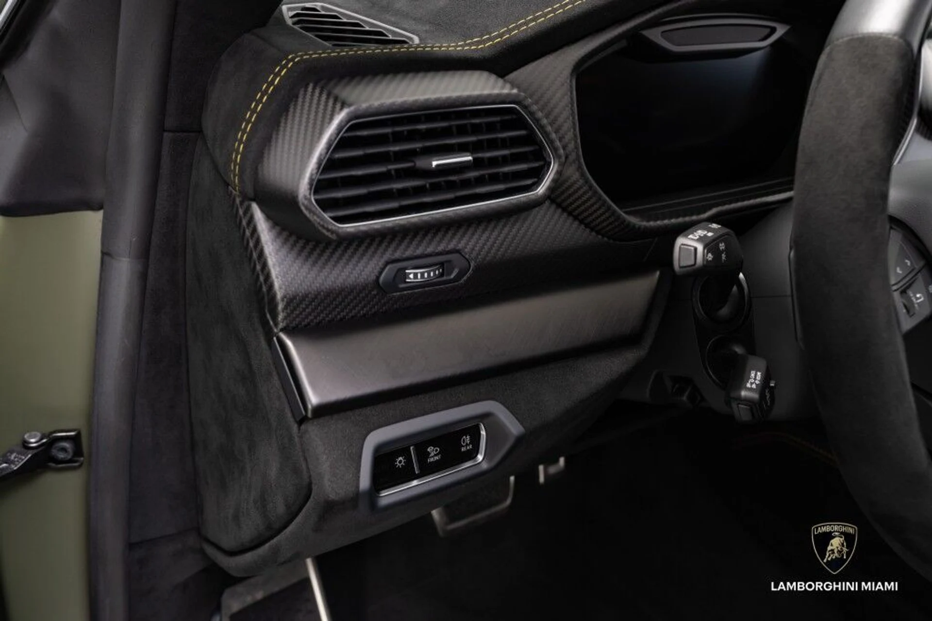 mph058_82151789_e5261f88ce31d649249cb34f06a43f0b_ac320df9e7