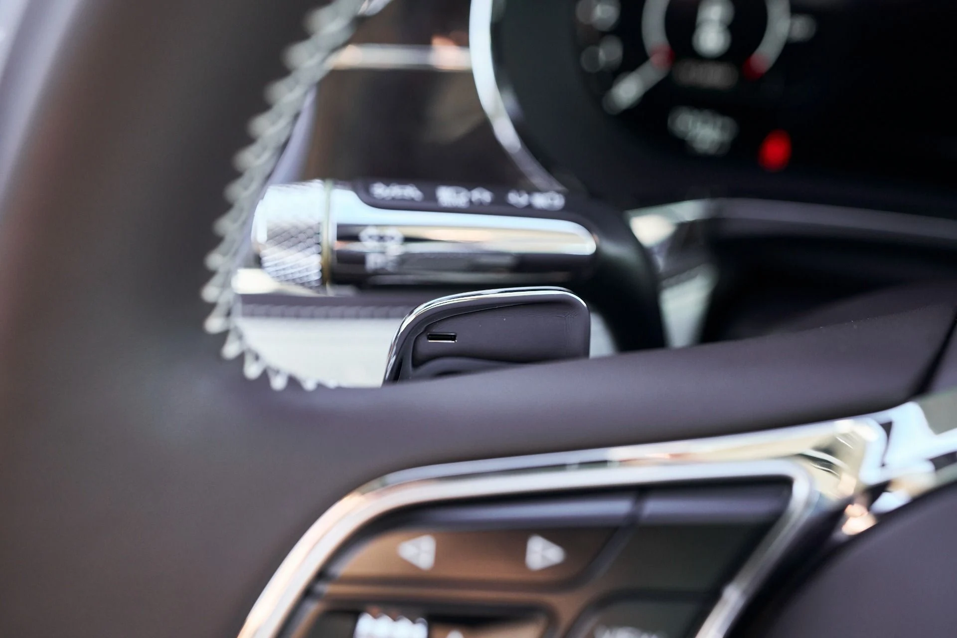 mph058_844451480_Used_2025_Bentley_Flying_Spur_Speed_1762569262_c7243df215