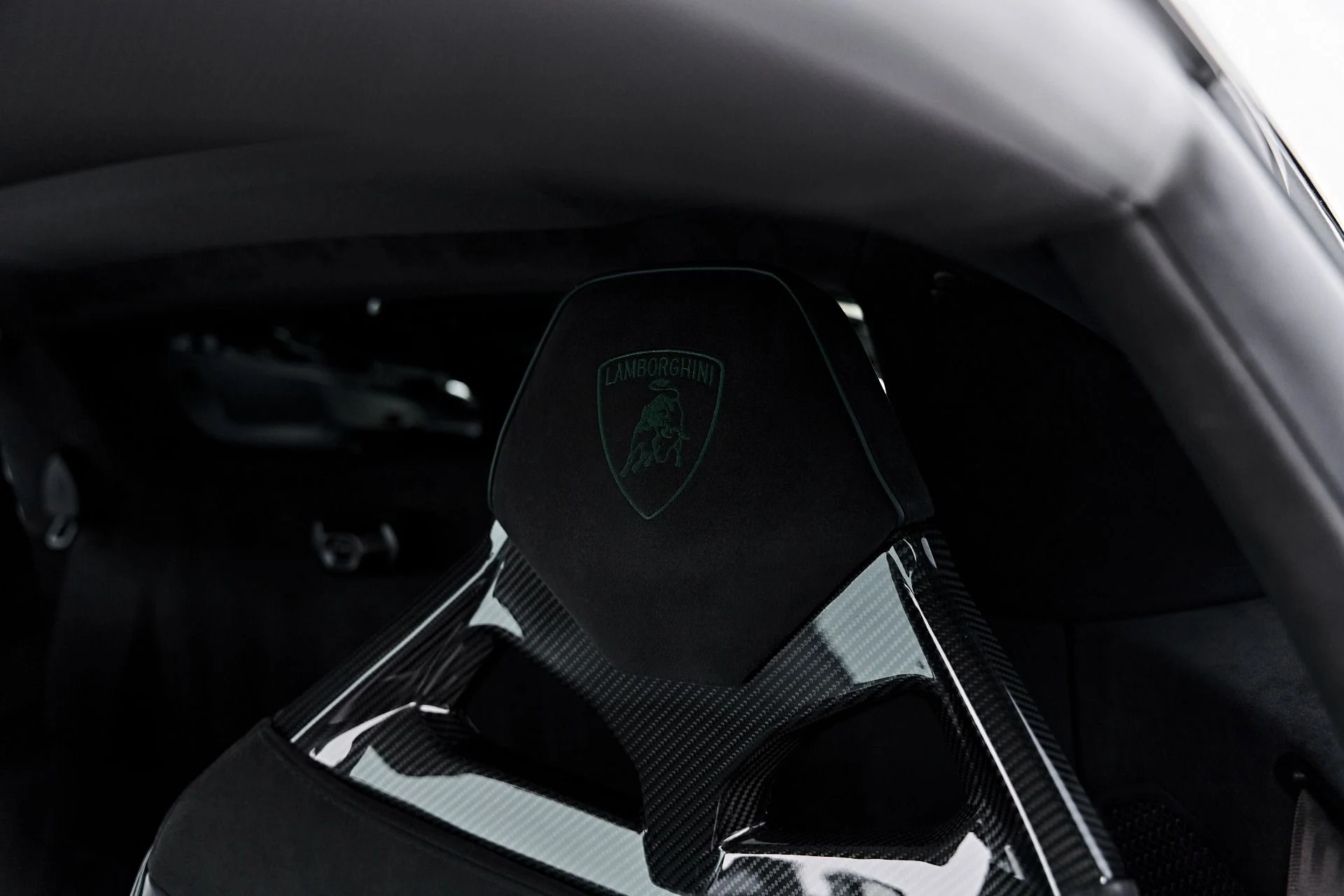 mph058_848255924_Used_2024_Lamborghini_Huracan_Sterrato_Base_1790365034_d7674b61a6