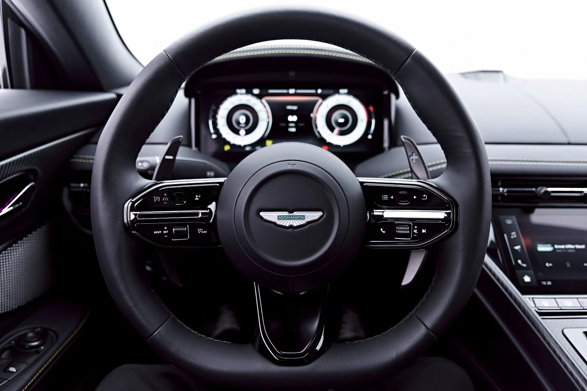 mph058_860814646_Used_2024_Aston_Martin_DB_12_1781813859_2f8e8cb8d0