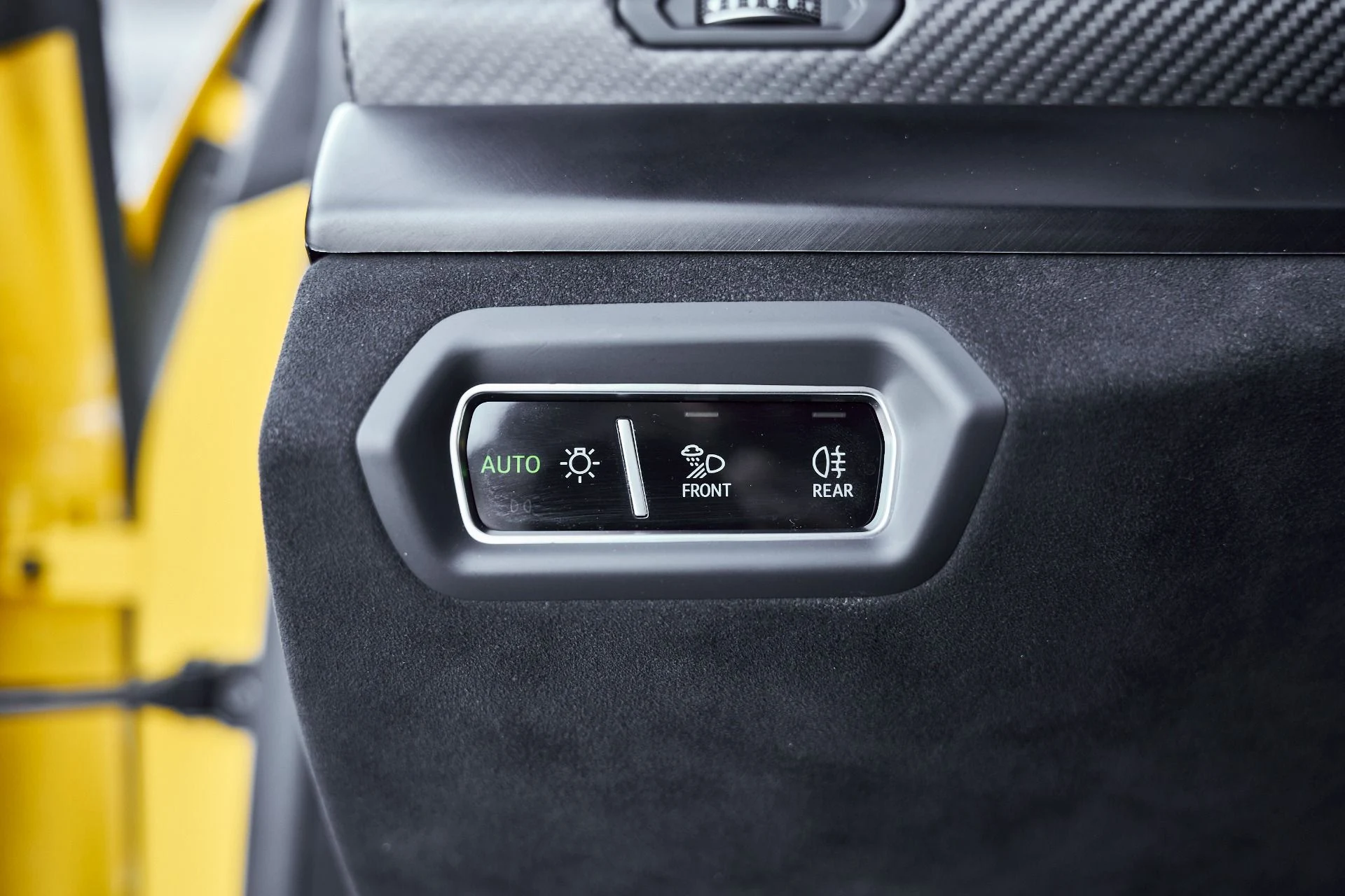 mph058_865236370_Used_2024_Lamborghini_Urus_Performante_1768011645_a2fd4eb5a2